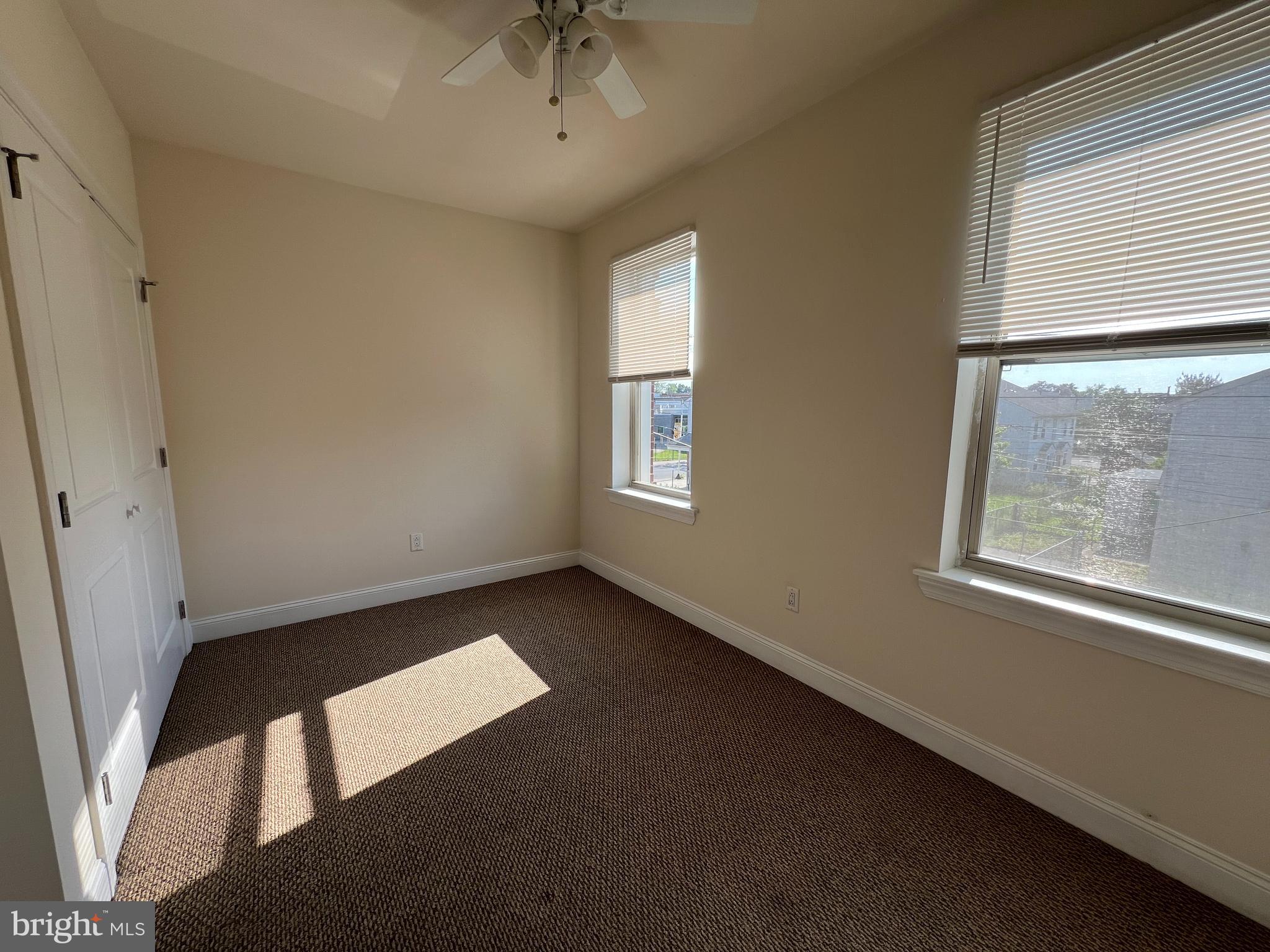 Welcome to 2009 N 16th St #C, a modern 3-bedroom, 1-bathroom apartment located near Temple University. This apartment features stainless steel appliances and central air, and offers easy access to Center City. Enjoy contemporary living in a prime location.