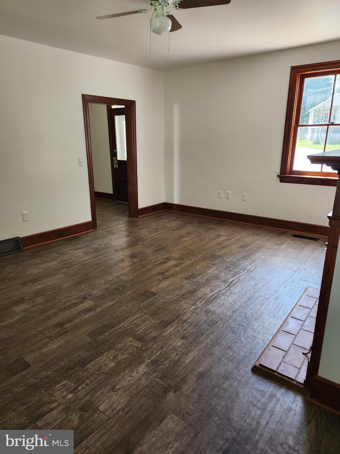 WOLFSVILLE - Residential Lease