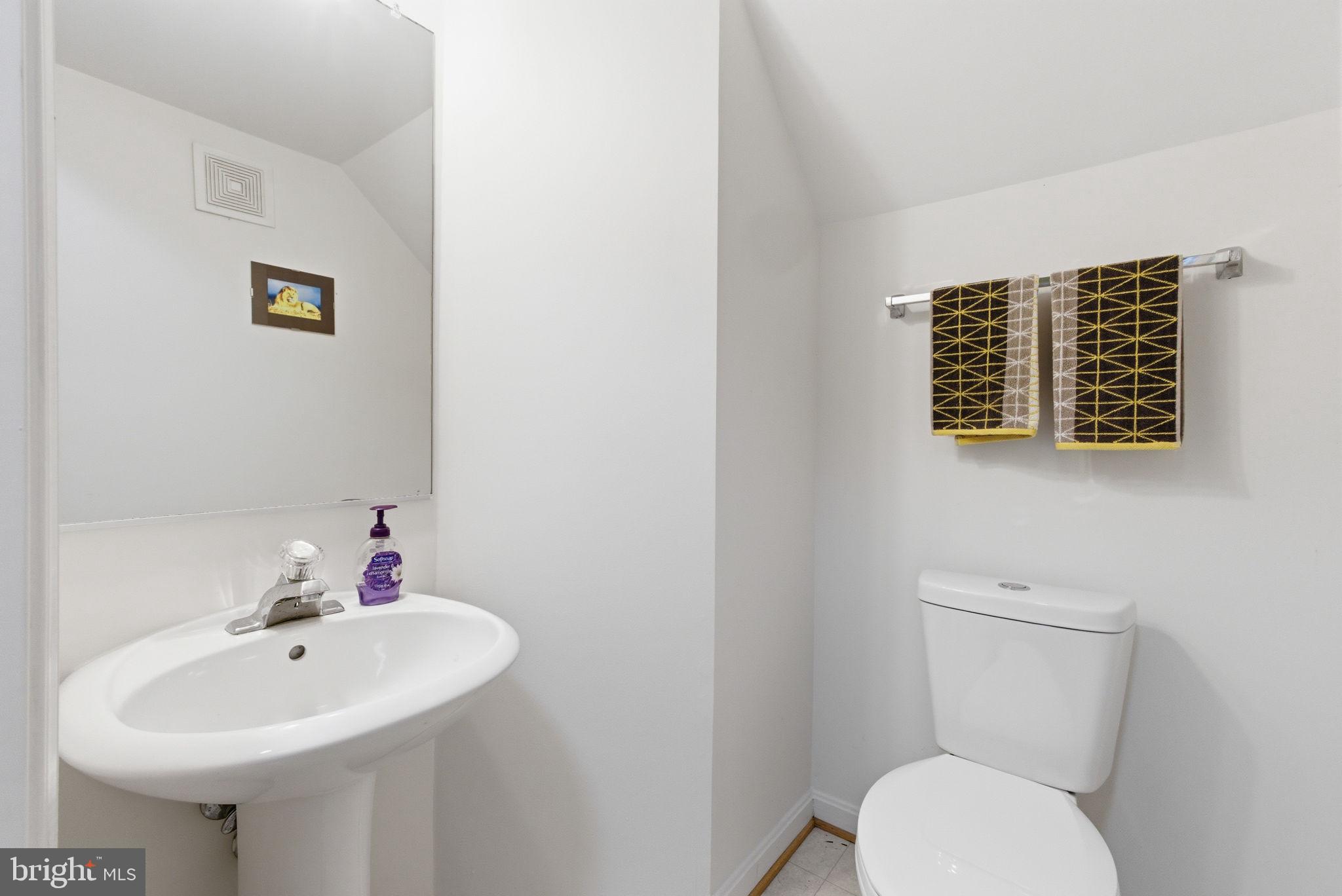 WOODVIEW VILLAGE WEST - Residential