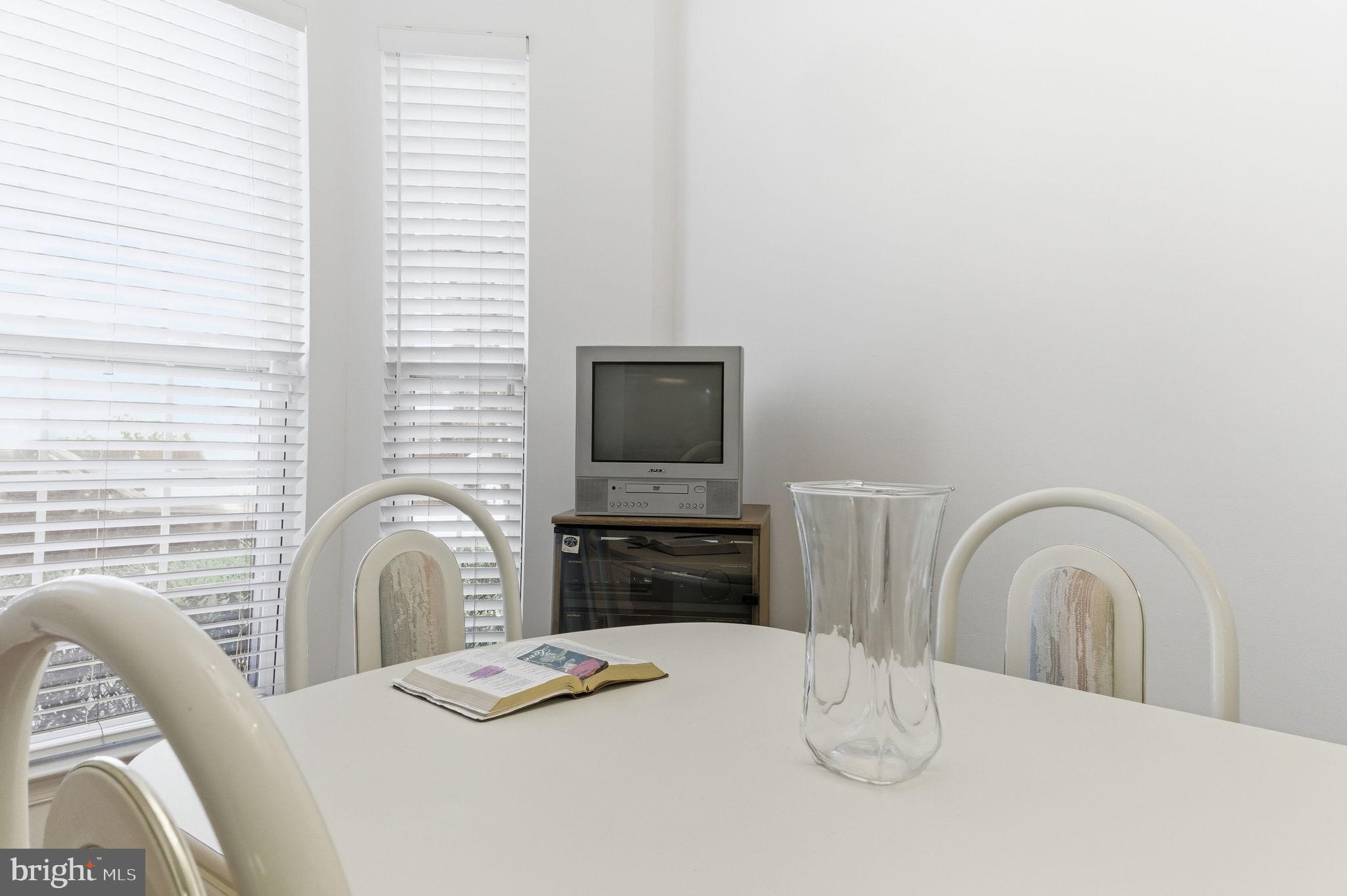 WOODVIEW VILLAGE WEST - Residential