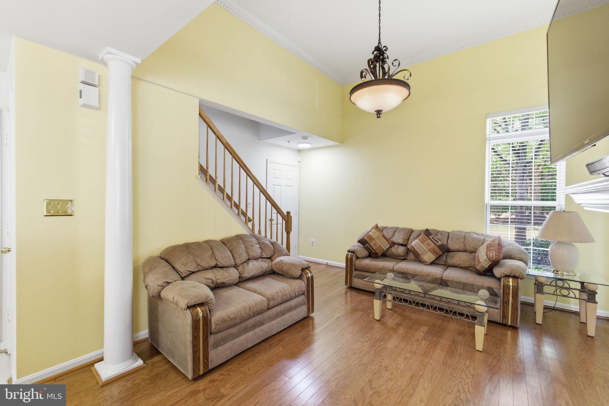 WOODVIEW VILLAGE WEST - Residential