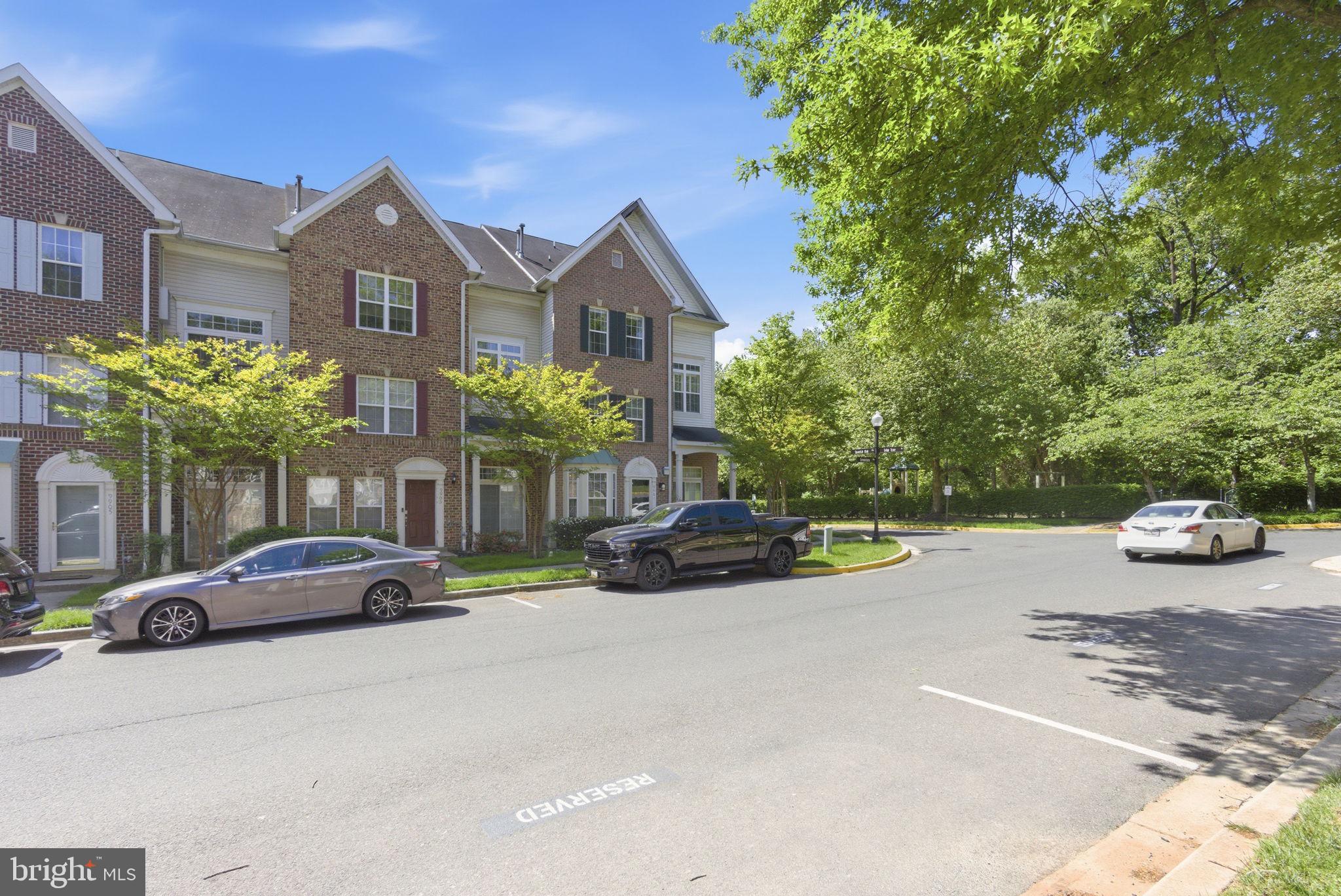 9901 GREENSPIRE WAY 138
