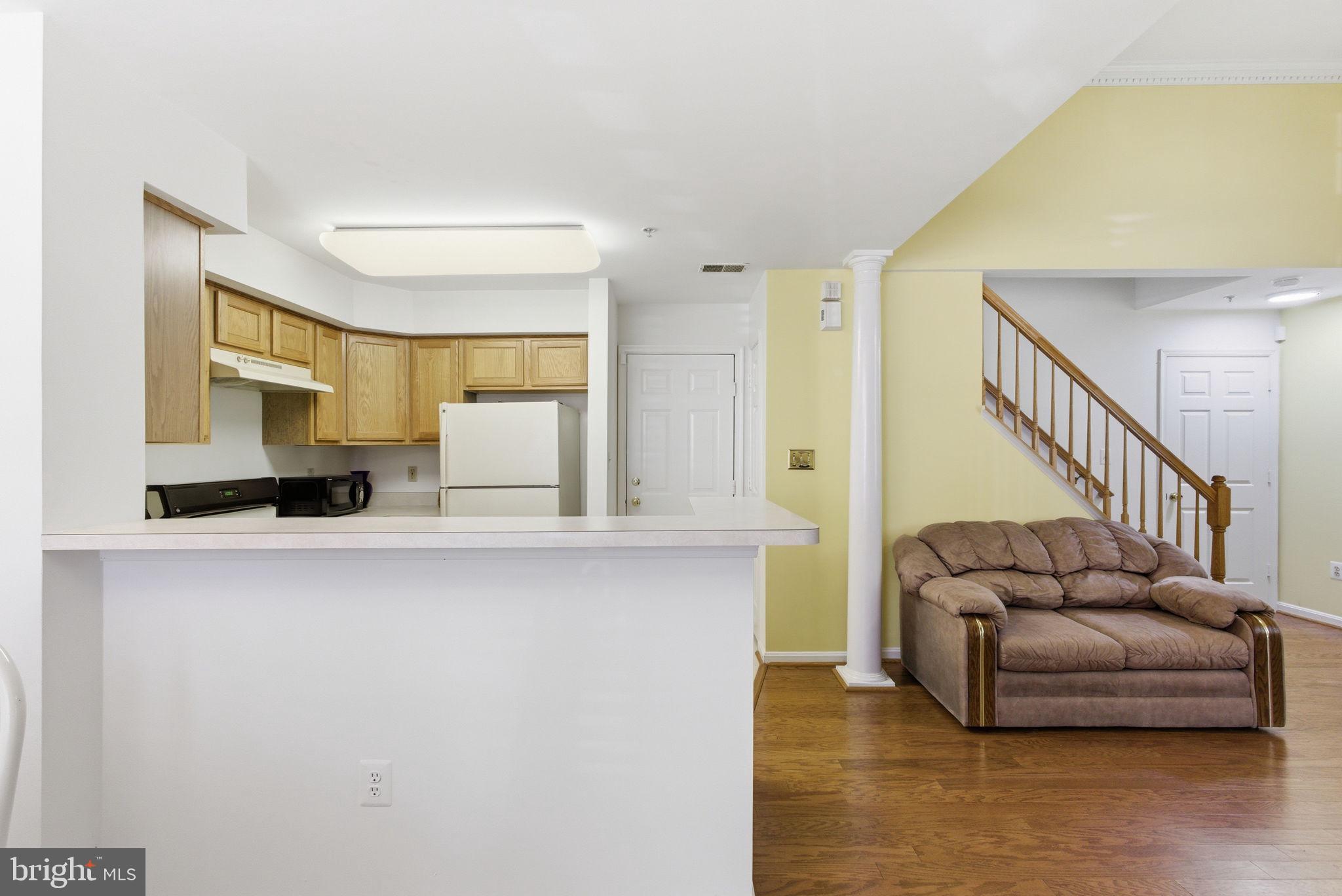 WOODVIEW VILLAGE WEST - Residential