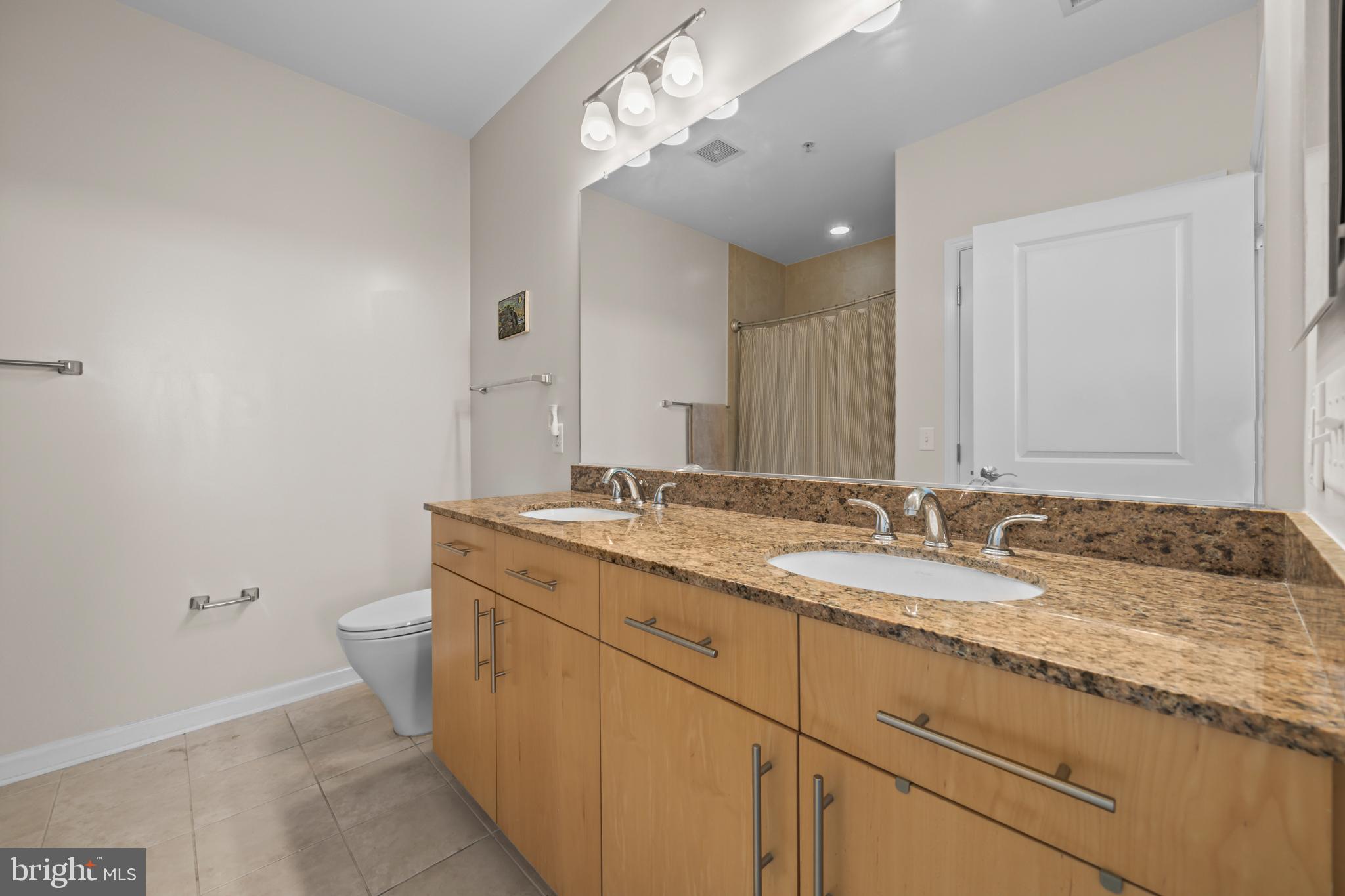 SPECTRUM CONDO - Residential