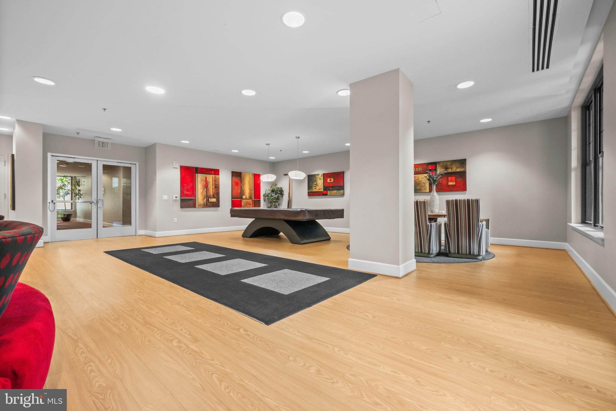 SPECTRUM CONDO - Residential