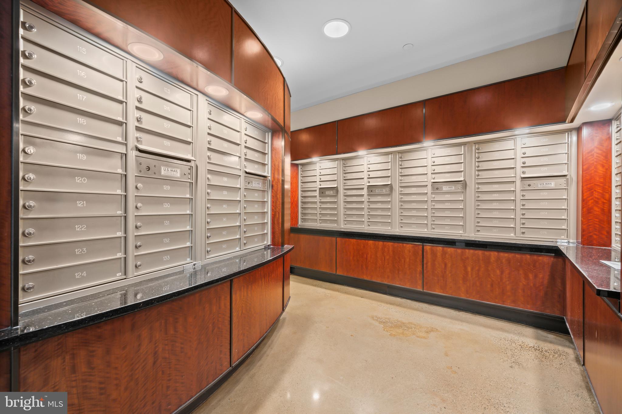 SPECTRUM CONDO - Residential