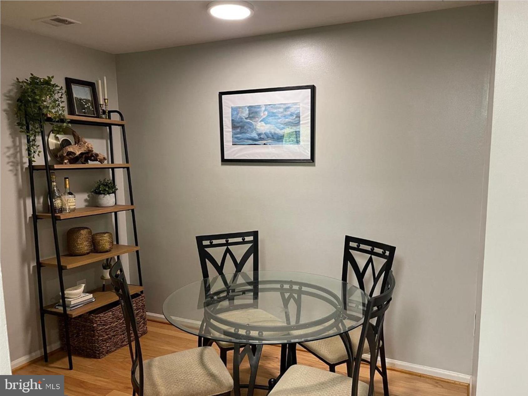 BATTERY HEIGHTS - Residential Lease