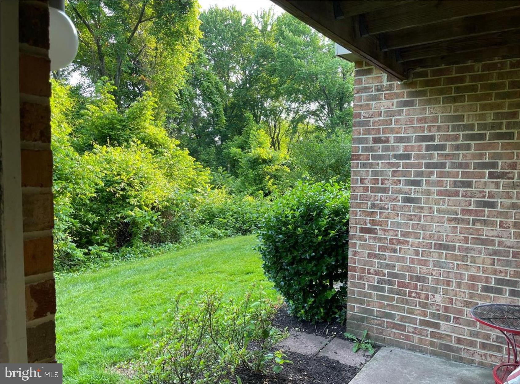 BATTERY HEIGHTS - Residential Lease