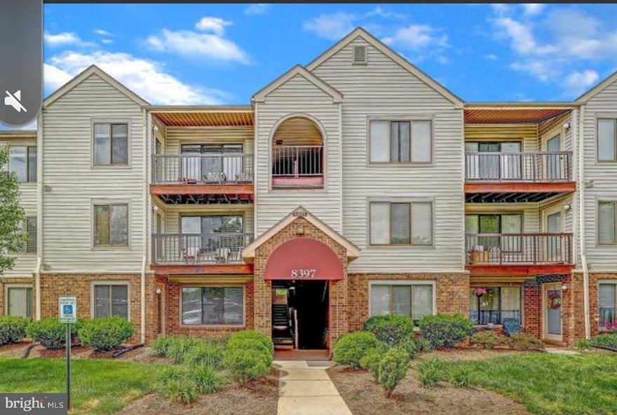 Beautiful Condo in the heart of City of Manassas. Fully renovated and ready to move in Jan 1st or sooner.  Welcome to your bright and updated ground-floor home in the prime location of Battery Heights, Manassas. With easy access to VRE, Prince William Parkway, Route 28, and I-66, commuting is a breeze. Enjoy a modern updated kitchen with granite countertops and stainless steel appliances, updated bathroom, hardwood floors in the living room, carpeted bedroom, and in-unit washer/dryer. Step outside to a private patio and take advantage of community pool and tennis courts. Don't miss out on this amazing opportunity!