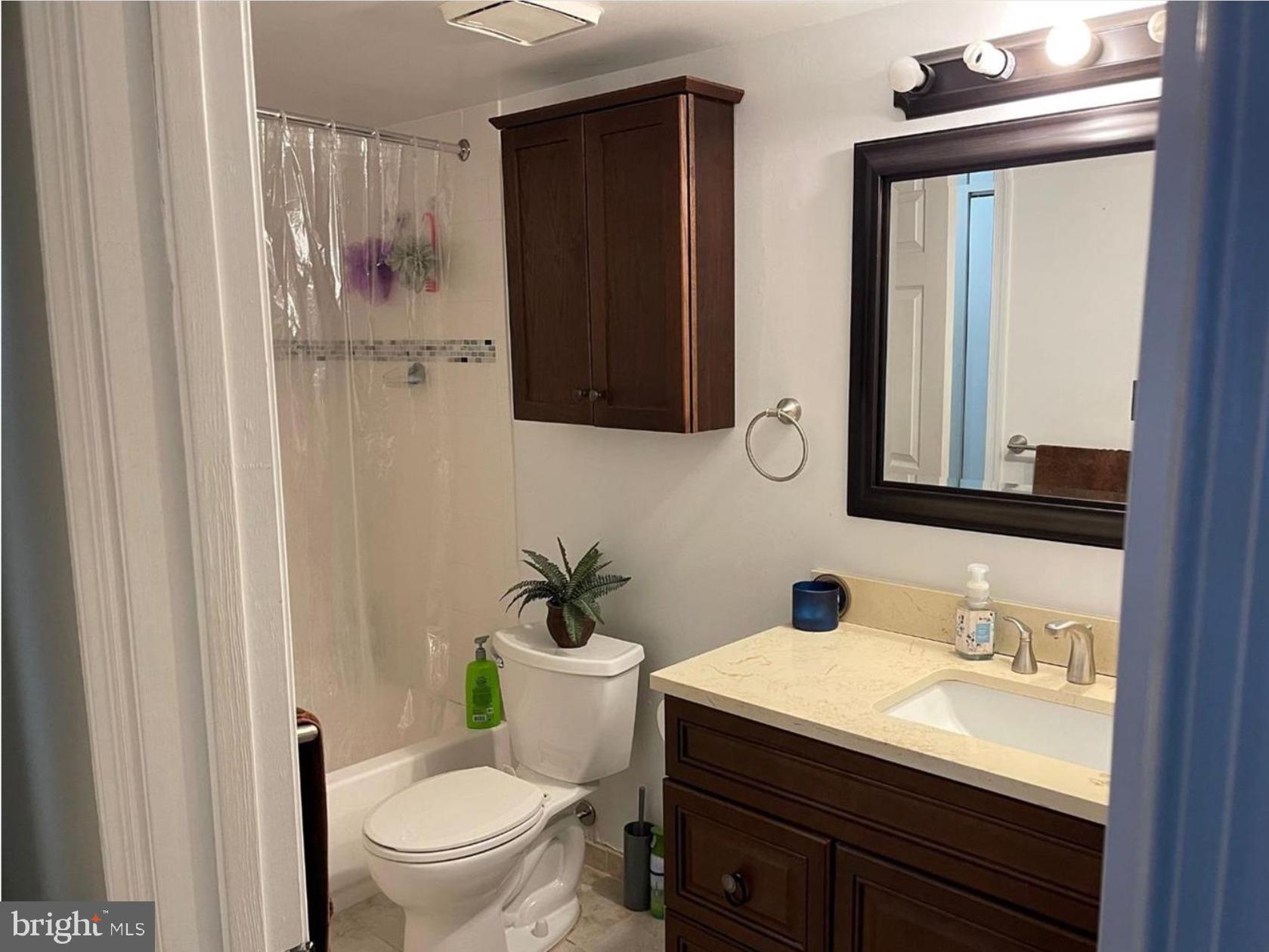 BATTERY HEIGHTS - Residential Lease