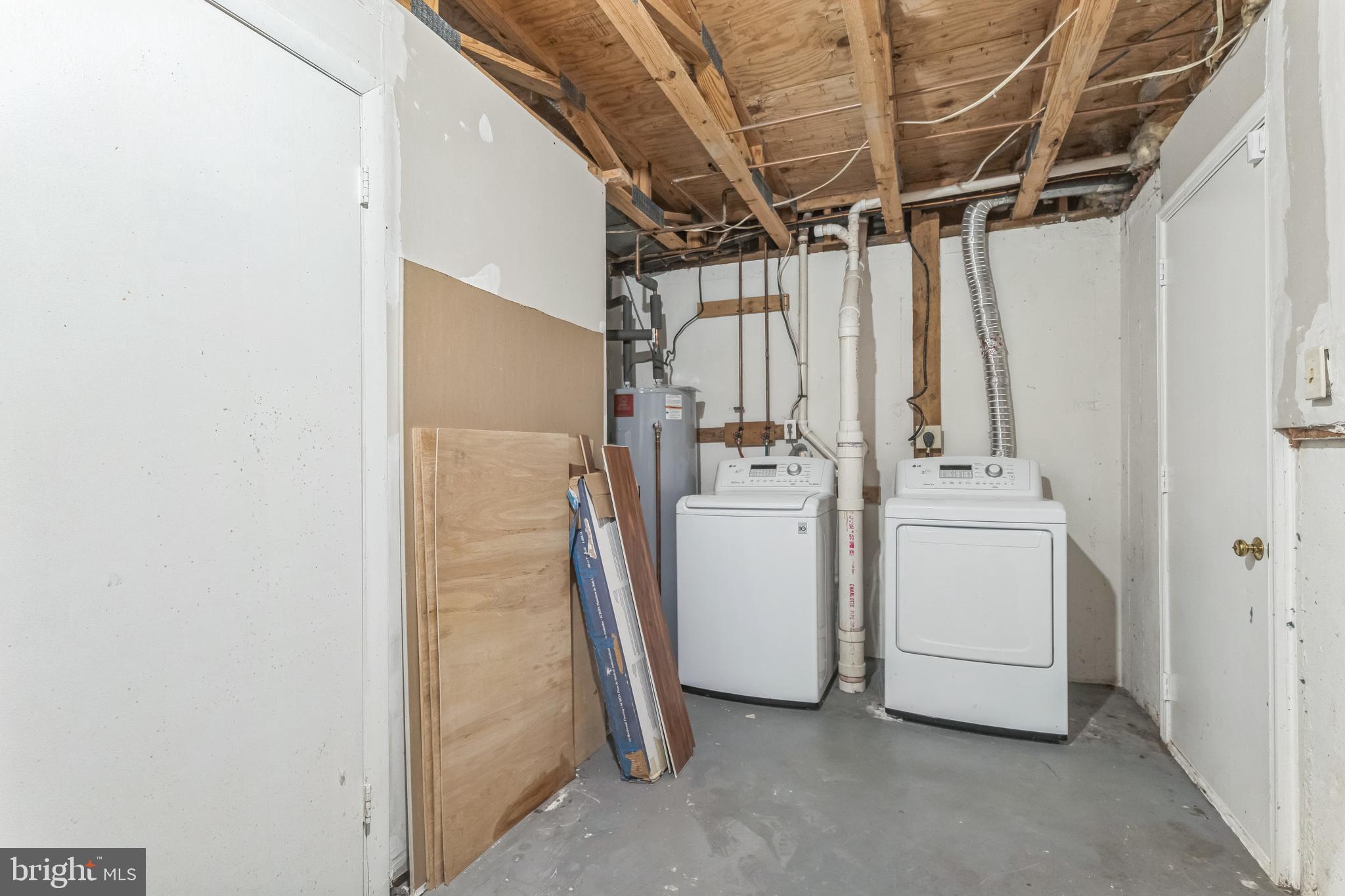 MONTPELIER FOREST - Residential Lease