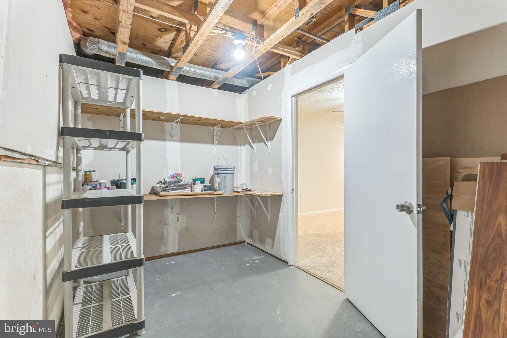 MONTPELIER FOREST - Residential Lease