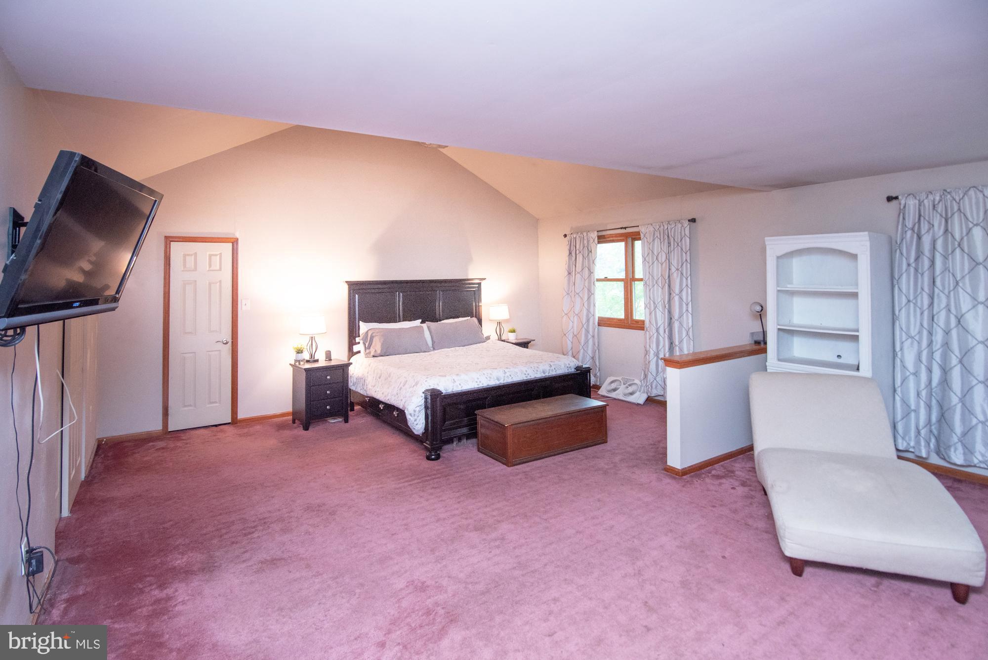 GWYNEDD SHIRES - Residential