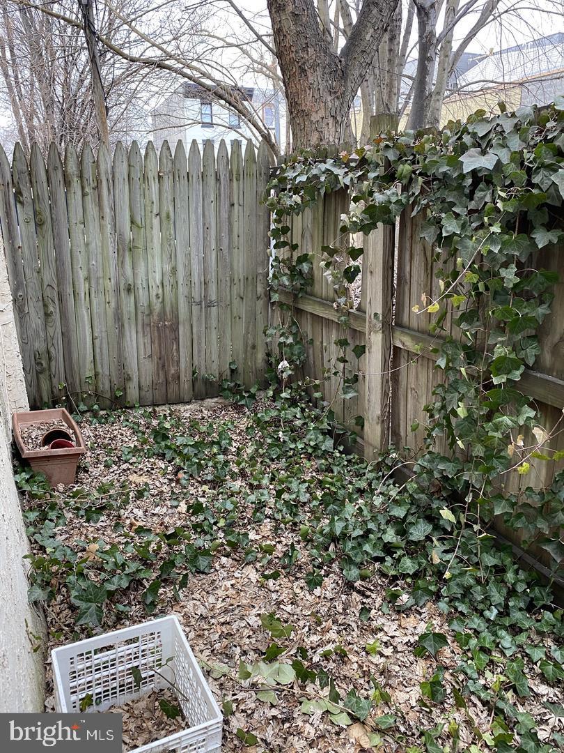 FISHTOWN - Residential Lease