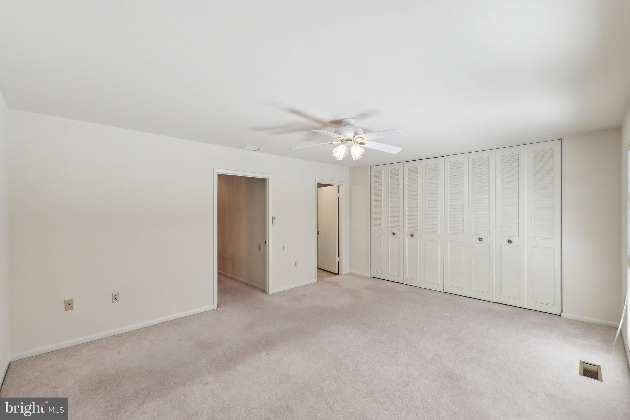 LEISURE WORLD - Residential