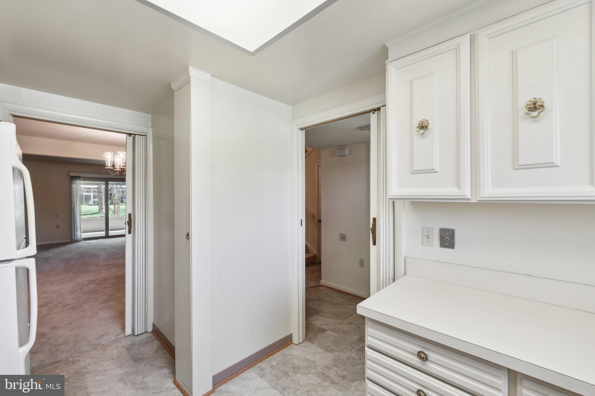 LEISURE WORLD - Residential