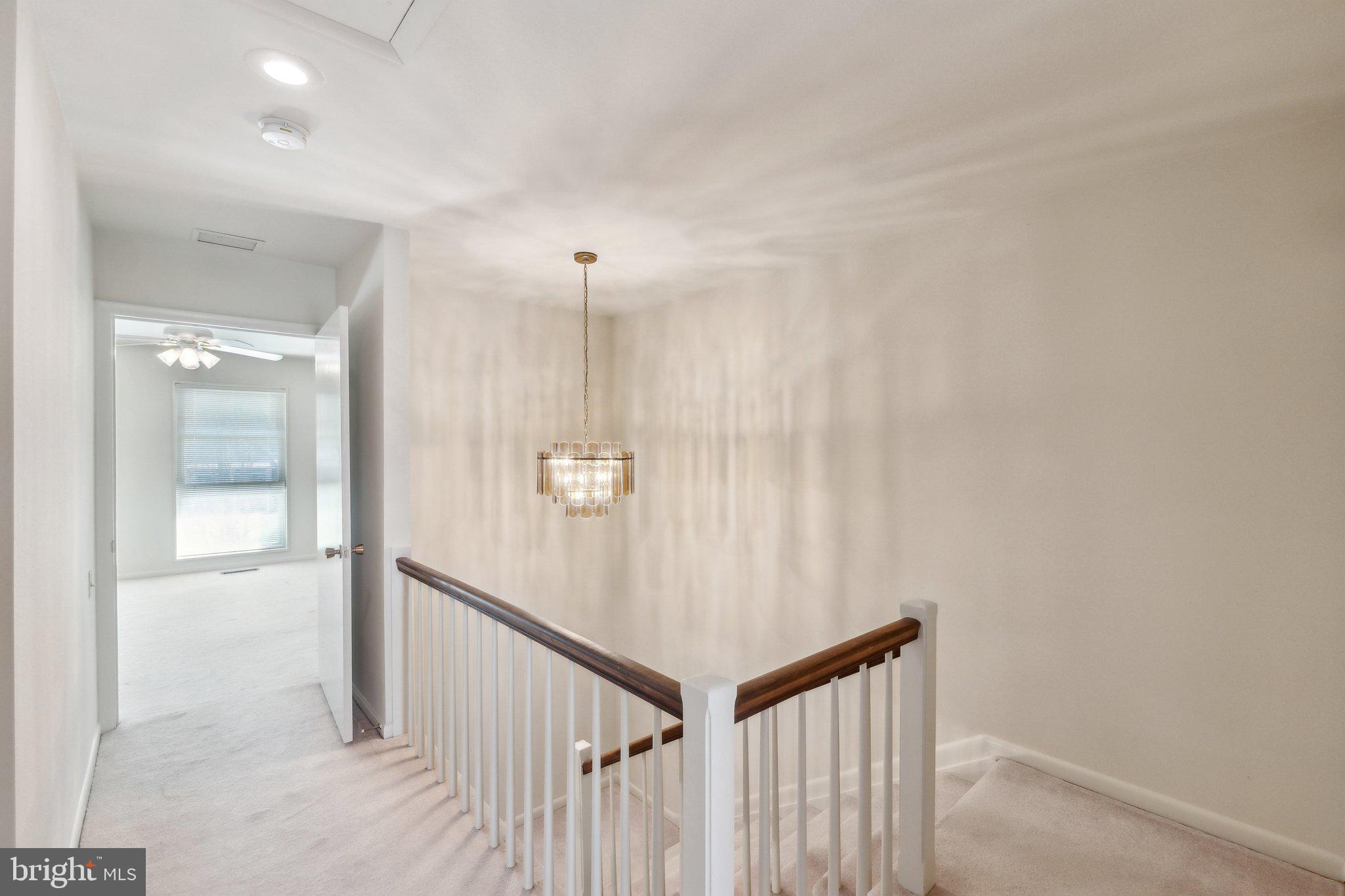 LEISURE WORLD - Residential