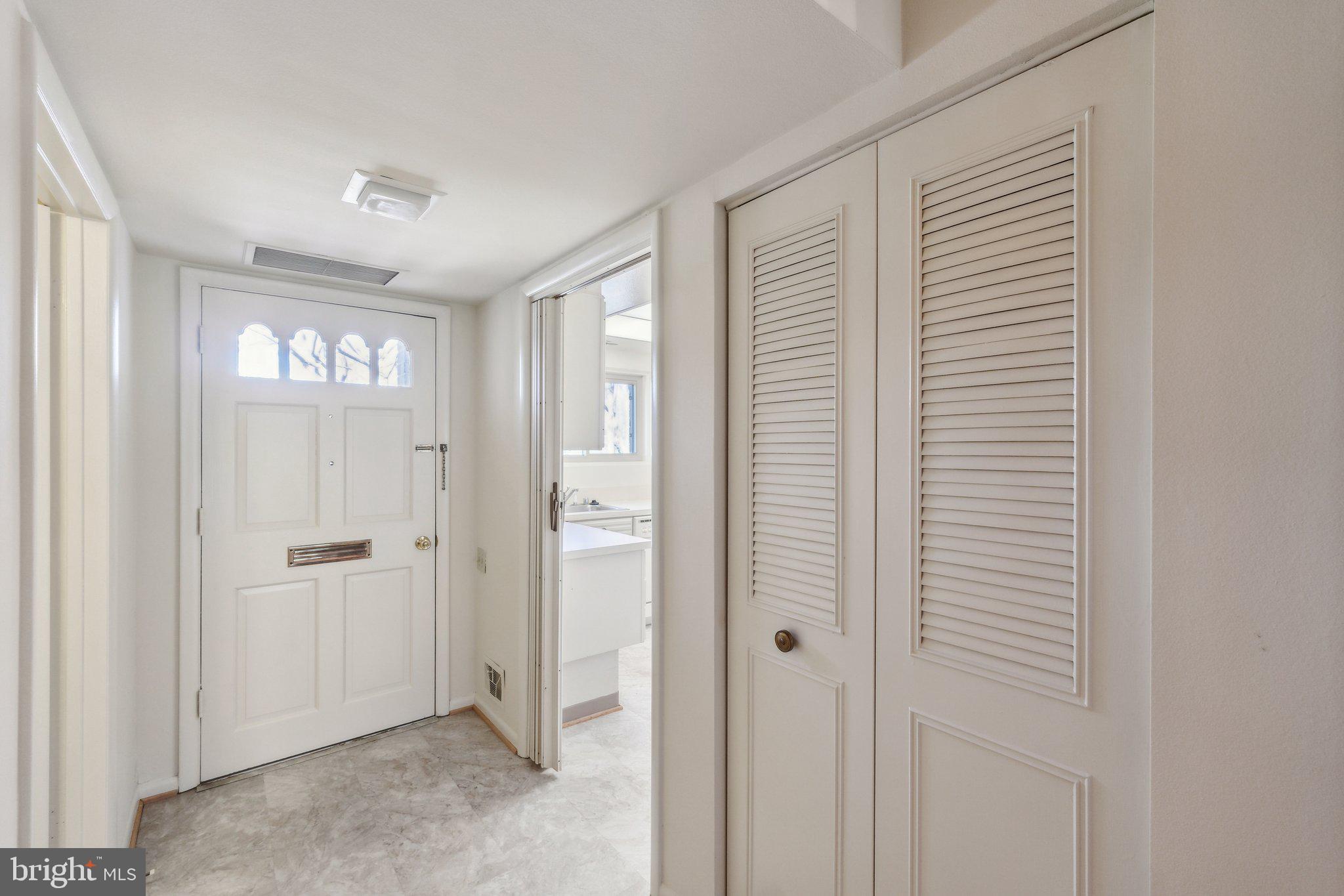 LEISURE WORLD - Residential