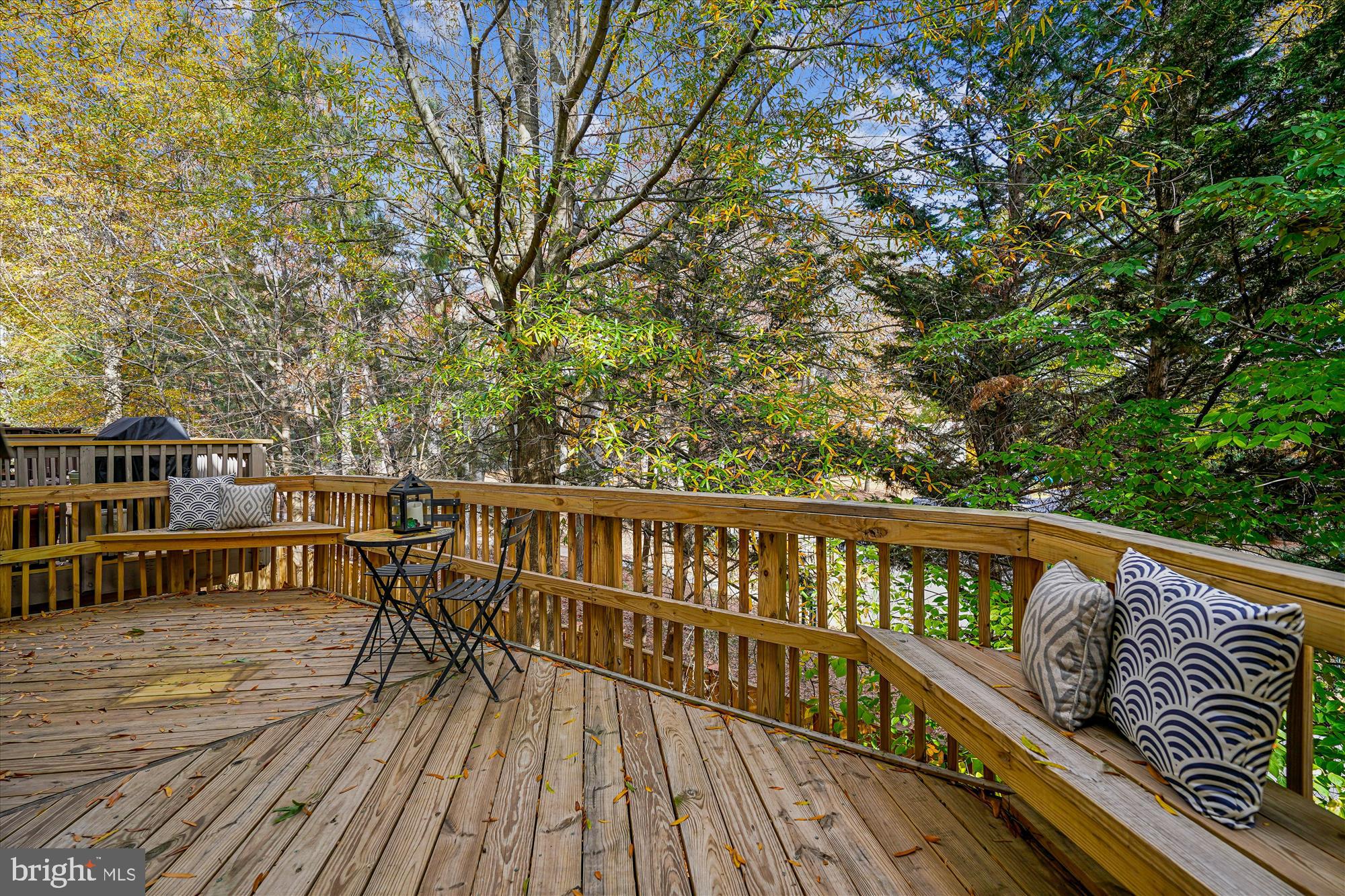 METRO PLACE AT DUNN LORING - Residential