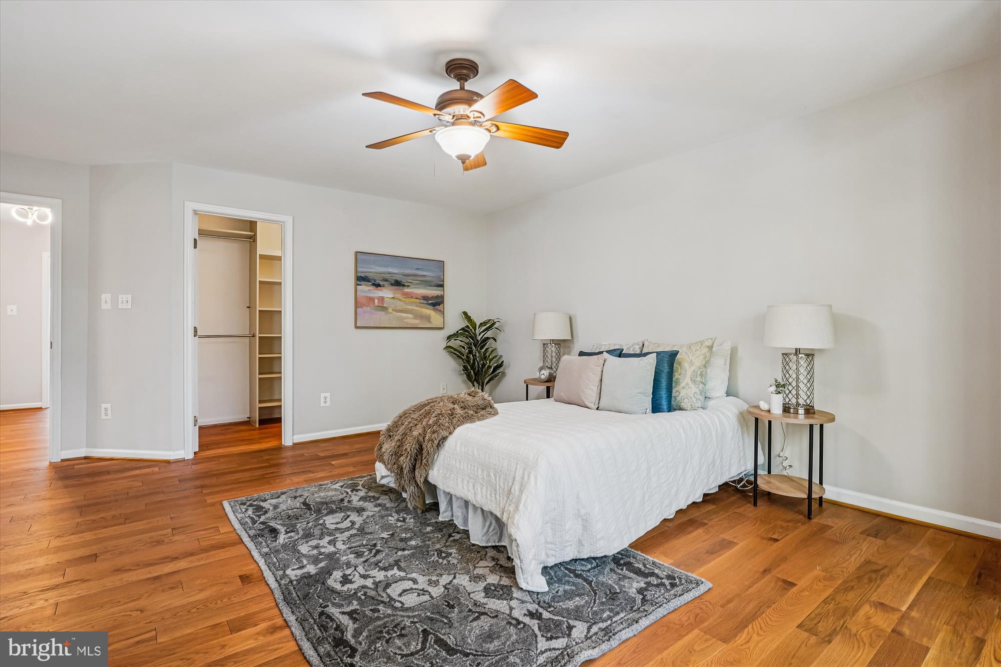 METRO PLACE AT DUNN LORING - Residential