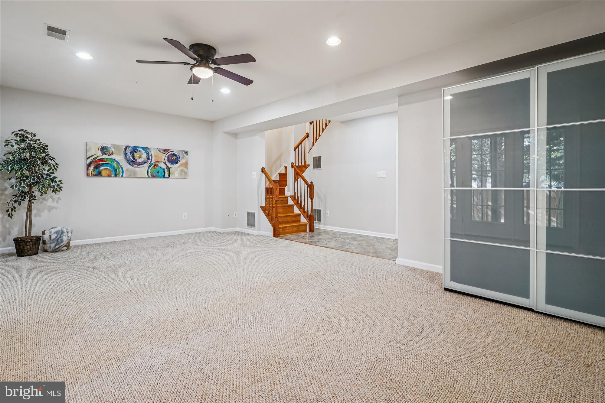 METRO PLACE AT DUNN LORING - Residential