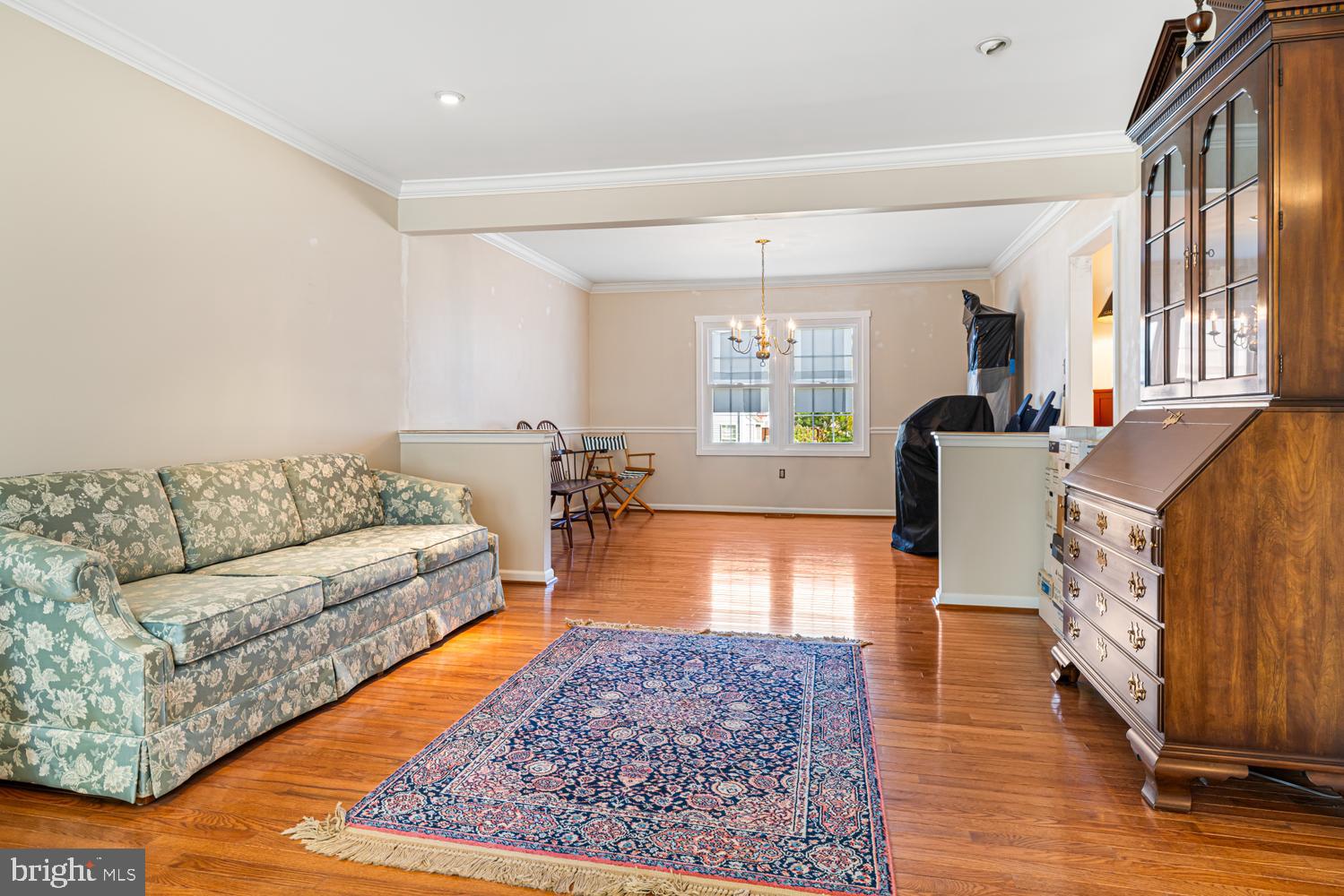 142 BLUE RIBBON DRIVE