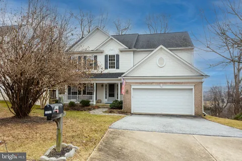 10585 Blue Bell Way, Cockeysville, MD MLS: MDBC2117270