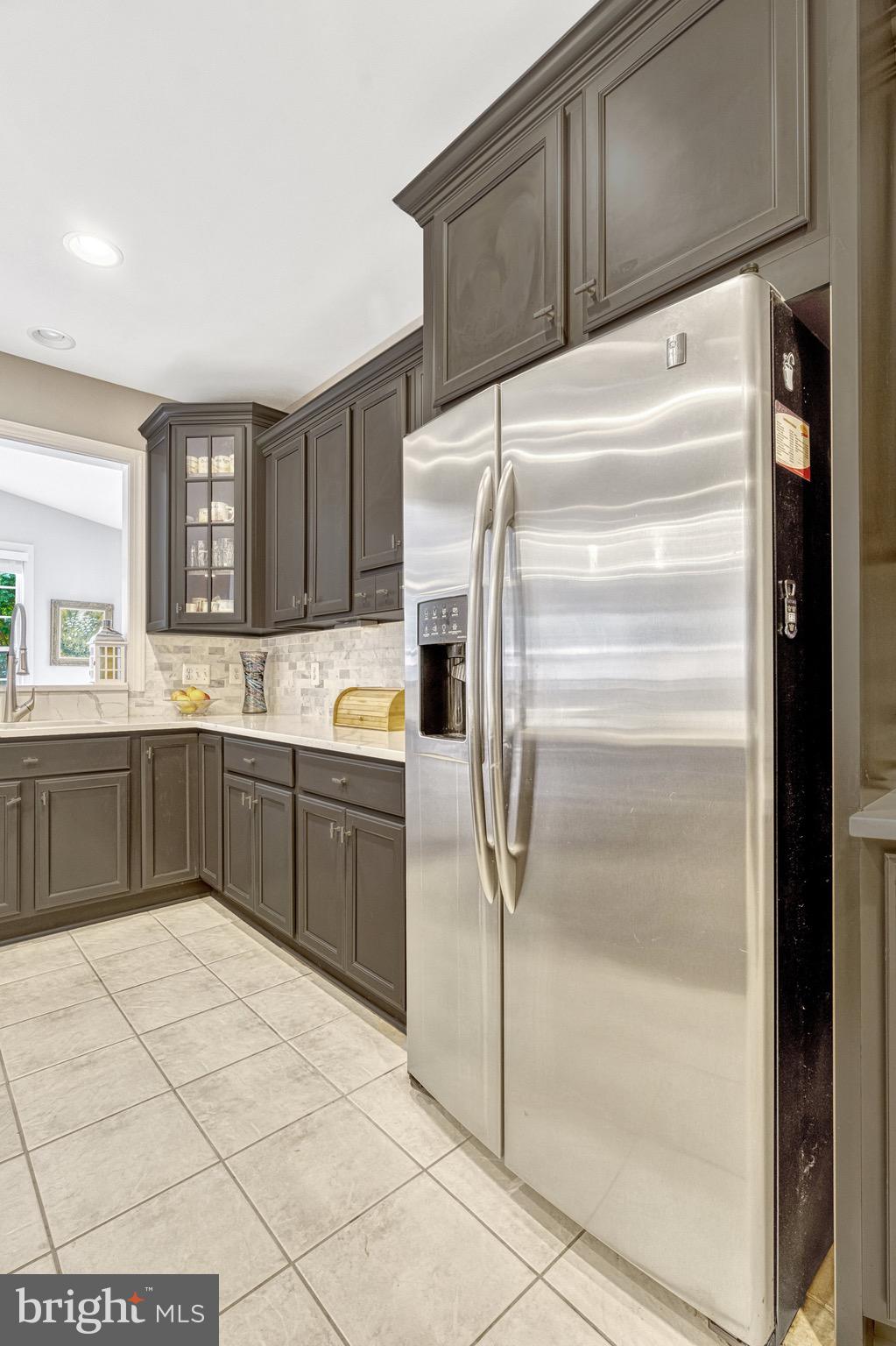 LANSDOWNE ON THE POTOMAC - Residential