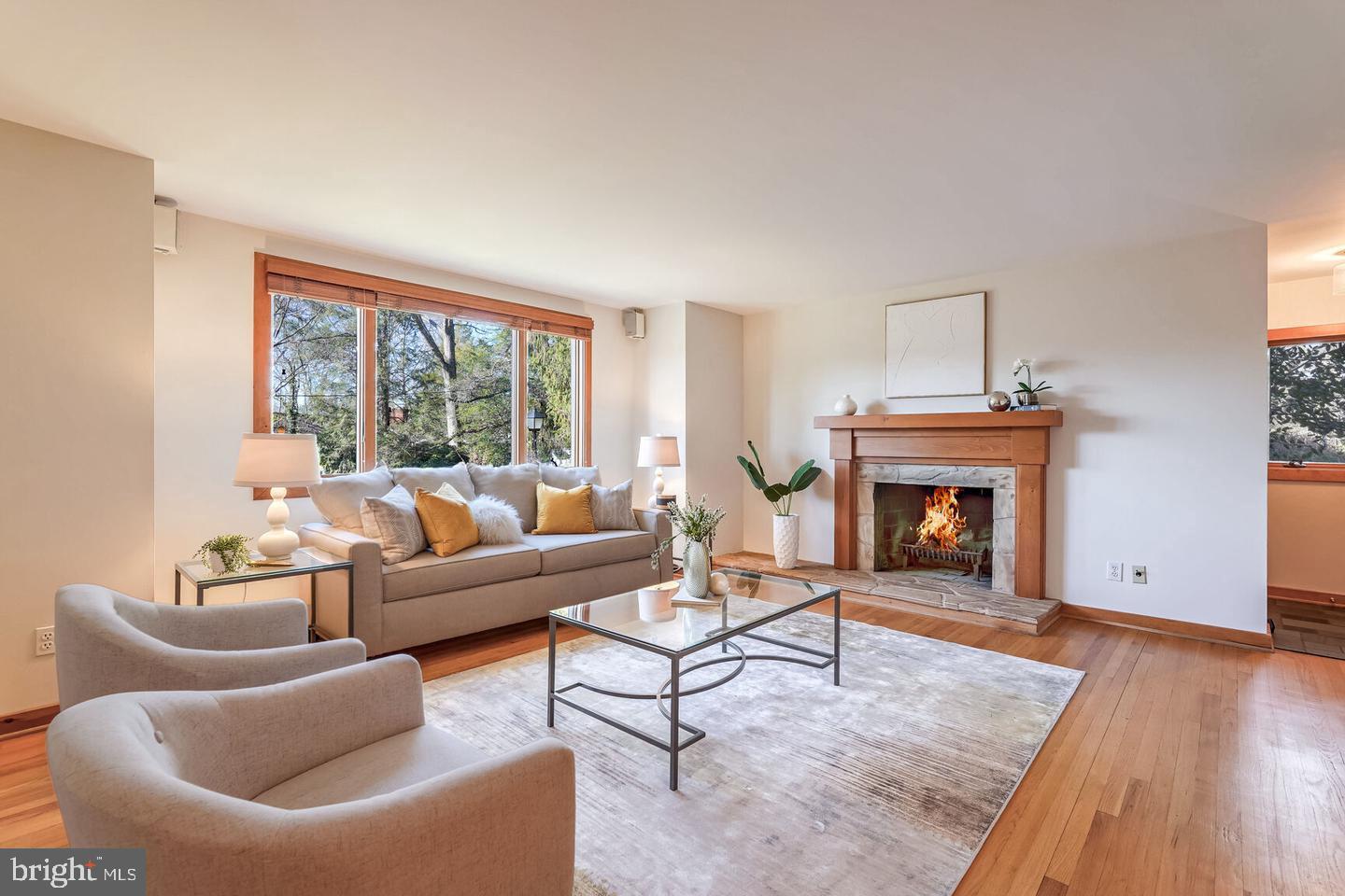 MC LEAN WOODS - Residential Lease