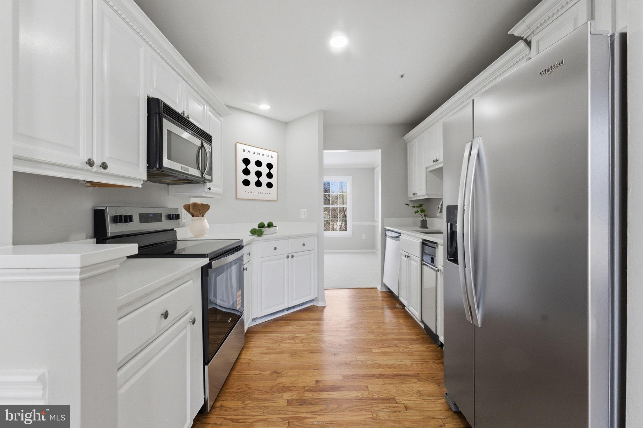 LANDINGS POINT CONDO - Residential