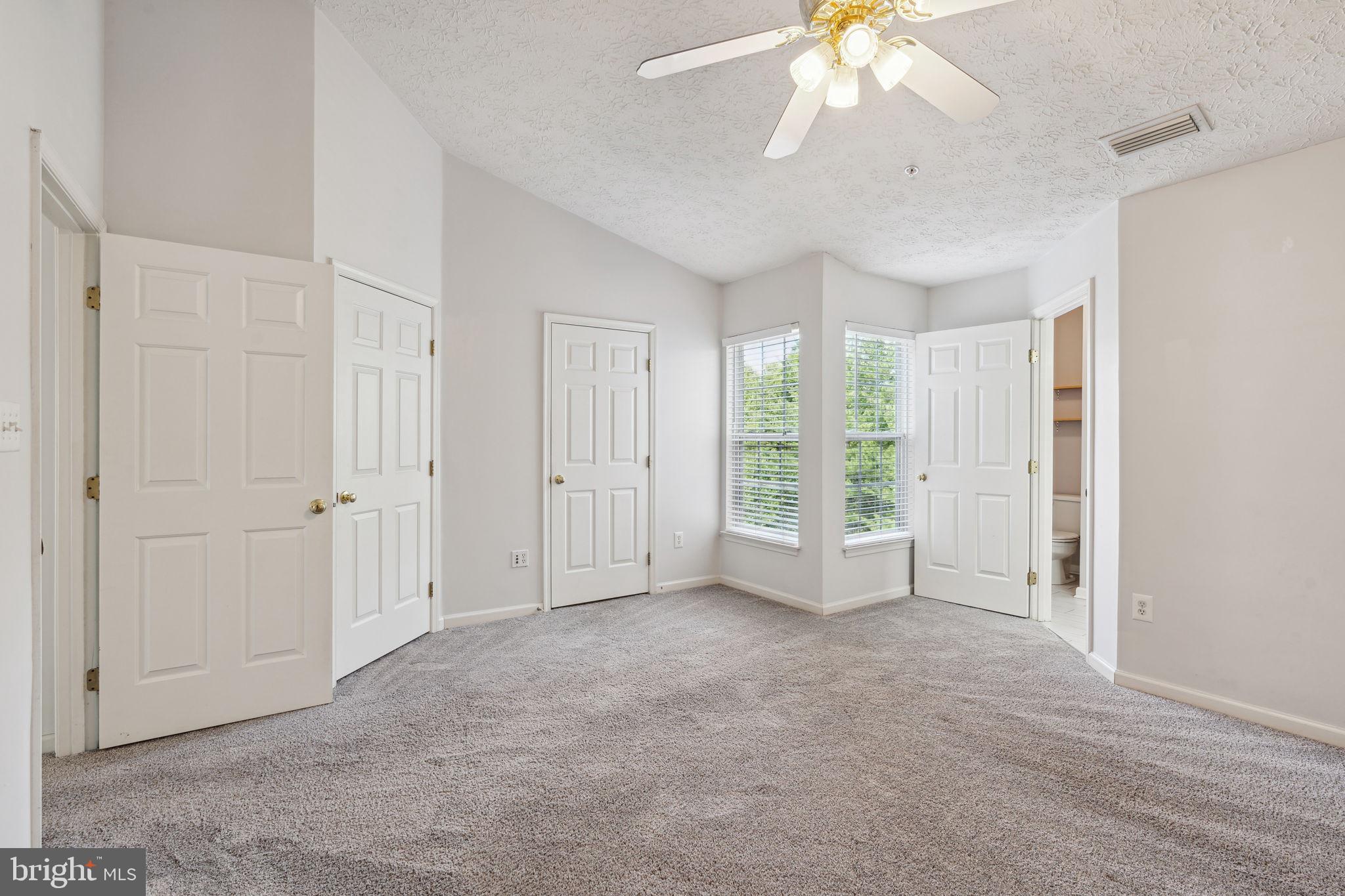 PINEY ORCHARD - Residential