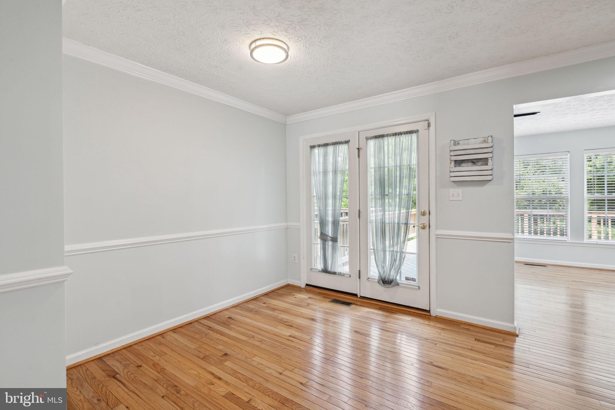 PINEY ORCHARD - Residential