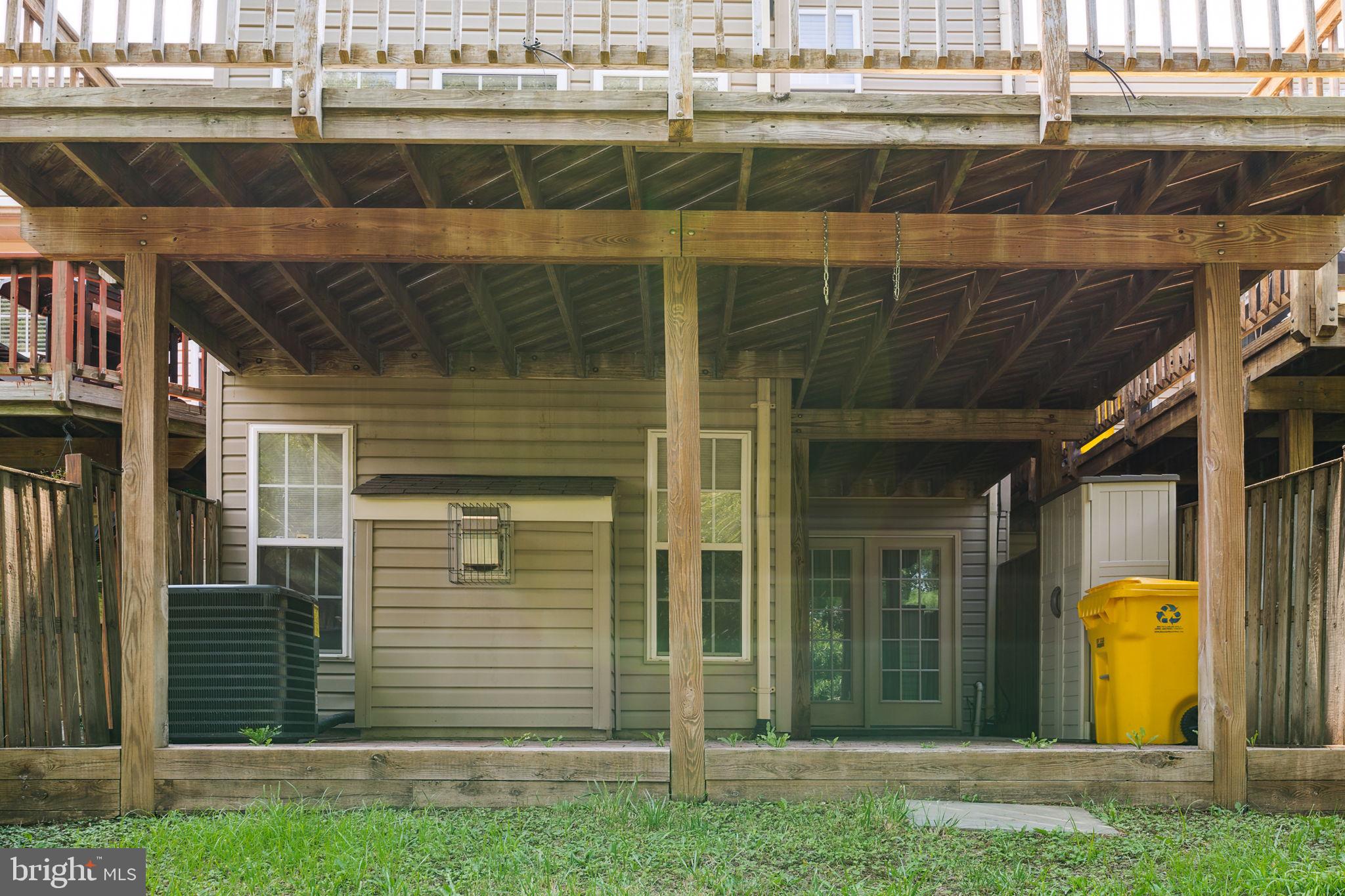 PINEY ORCHARD - Residential