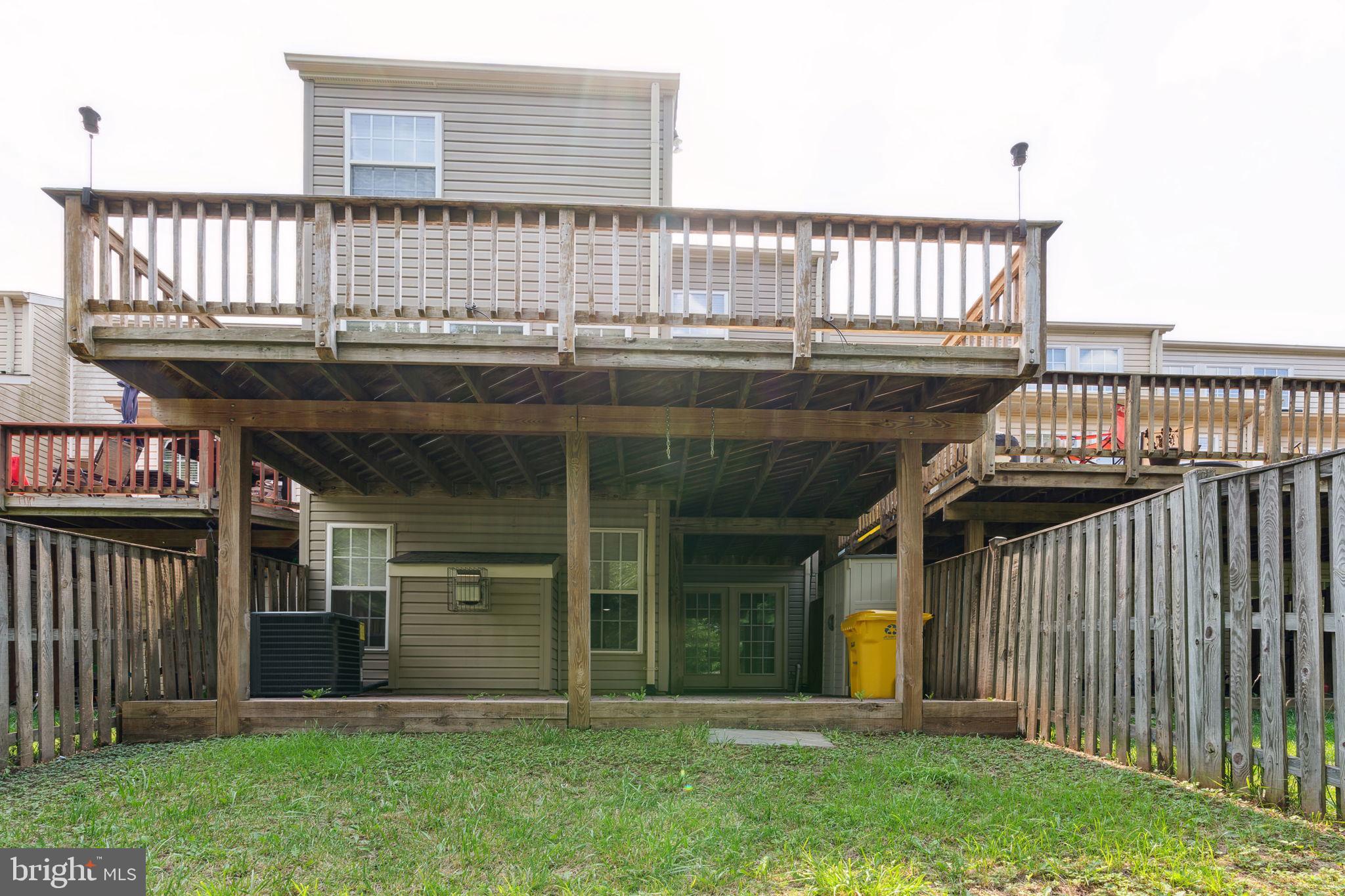 PINEY ORCHARD - Residential