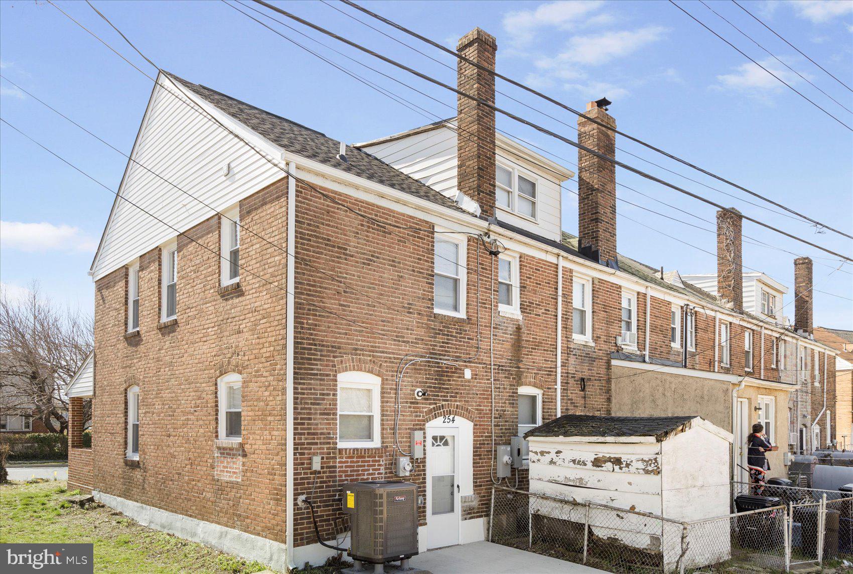 TURNERS MANOR - Residential