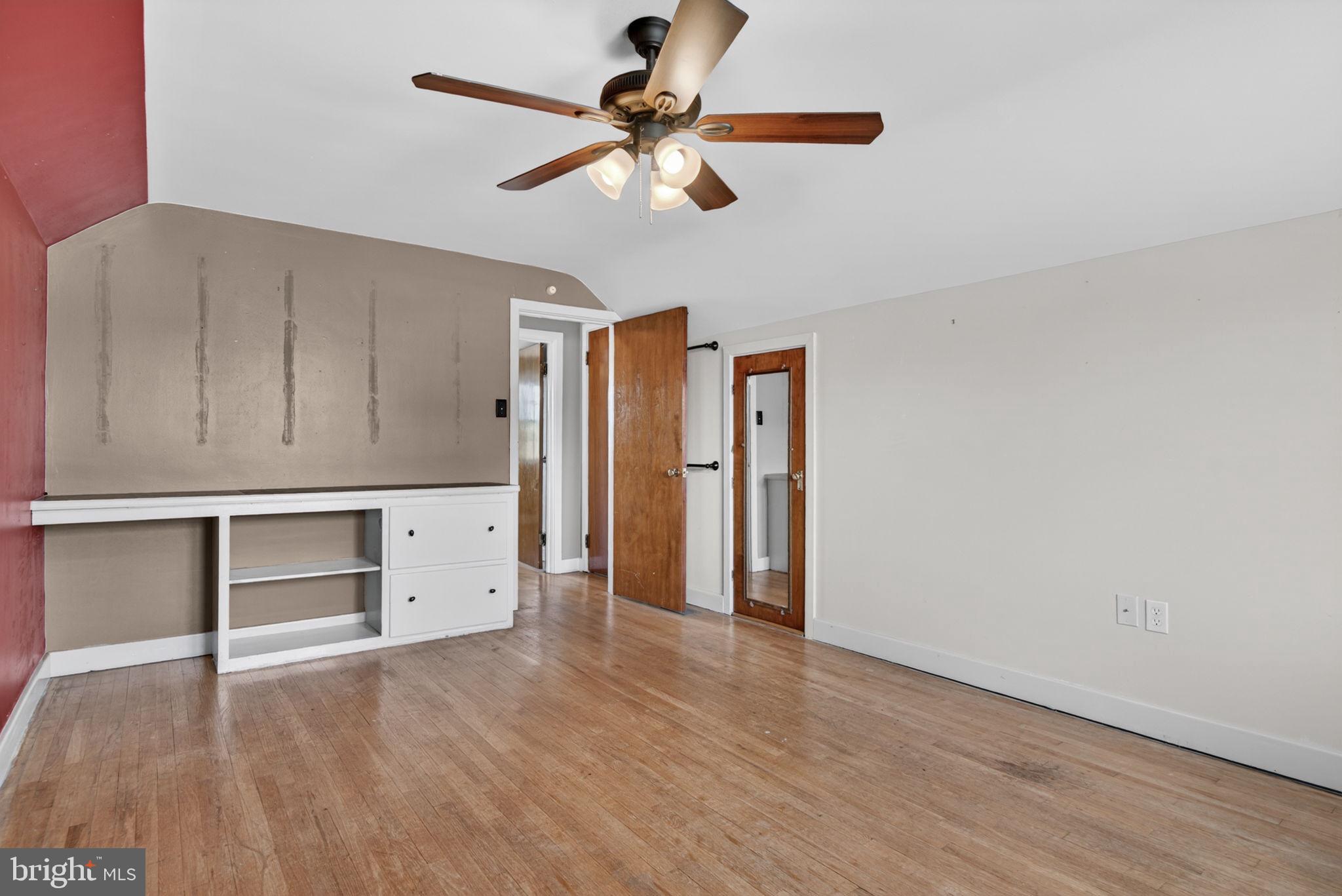 MCSHERRYSTOWN - Residential