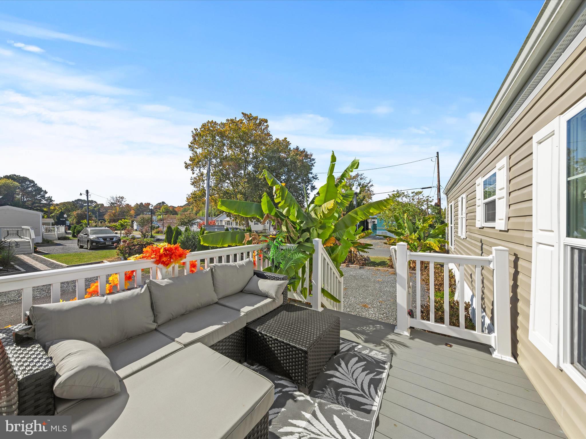 SALT LIFE PARK LLC - Residential