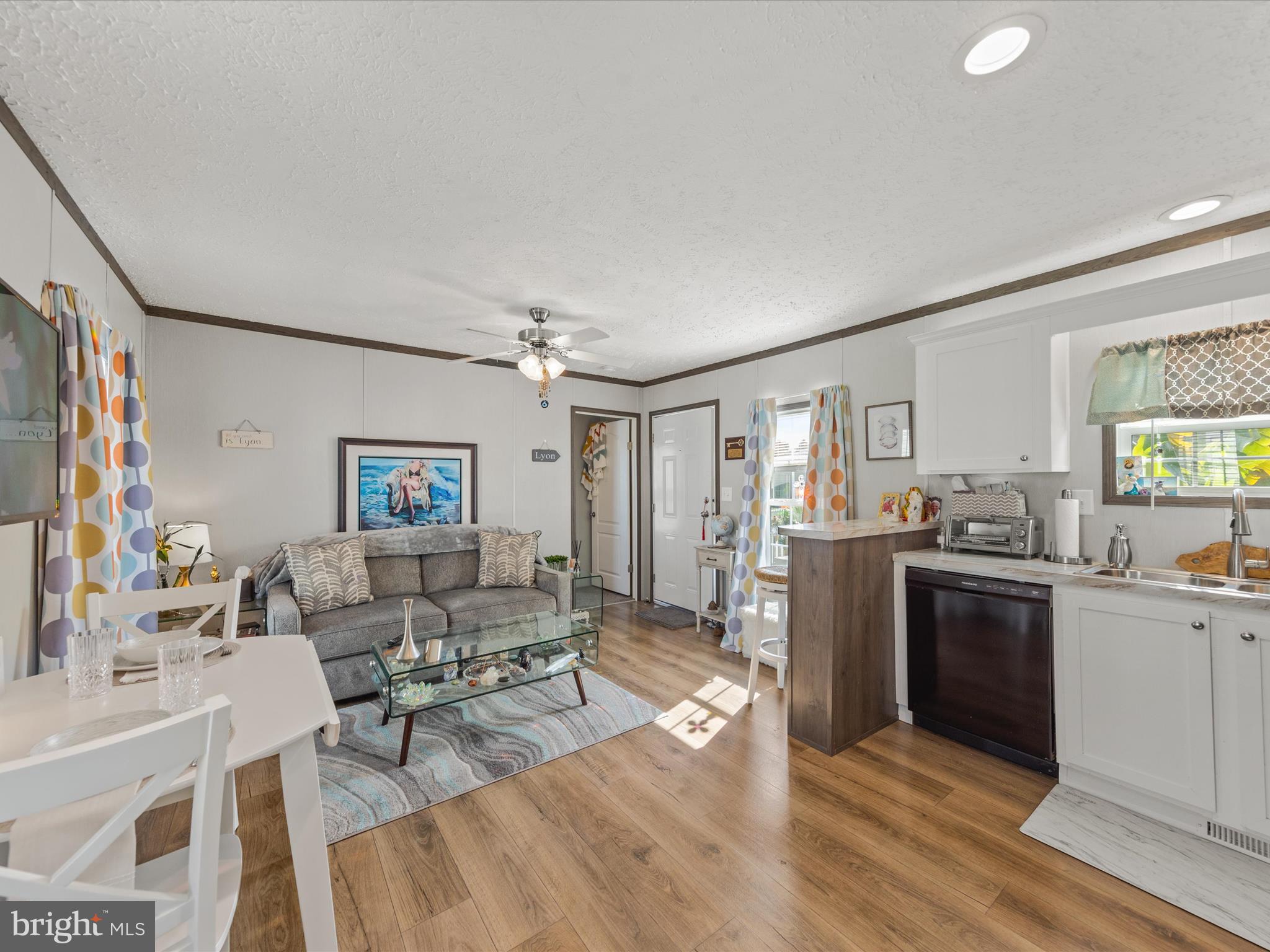 SALT LIFE PARK LLC - Residential