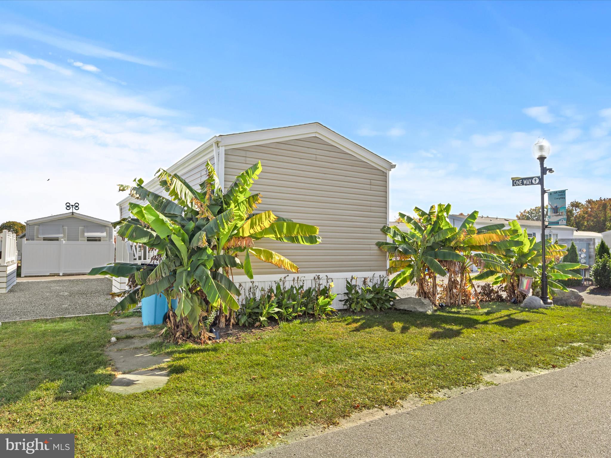 SALT LIFE PARK LLC - Residential