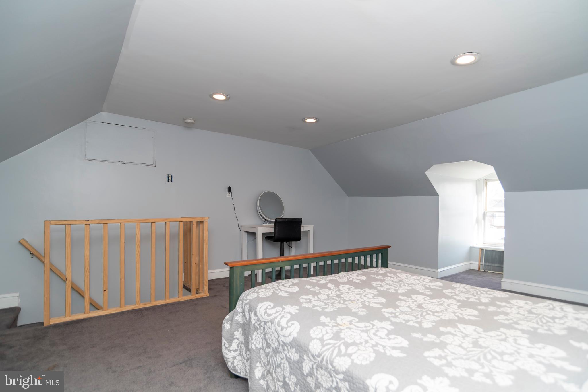 BRISTOL - Residential