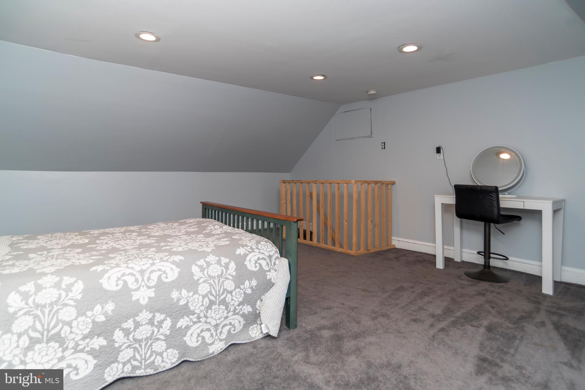 BRISTOL - Residential