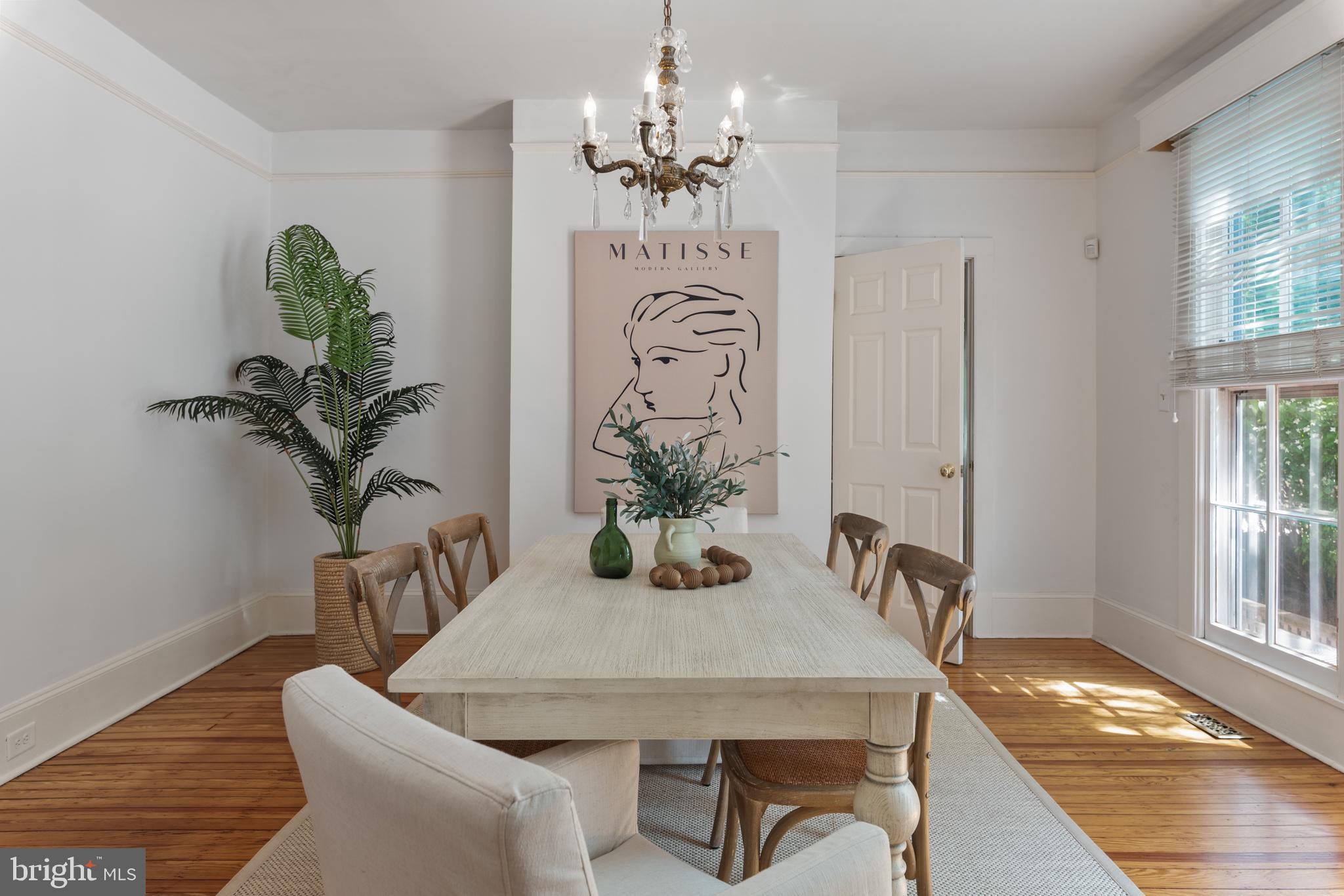 HISTORIC DISTRICT - Residential