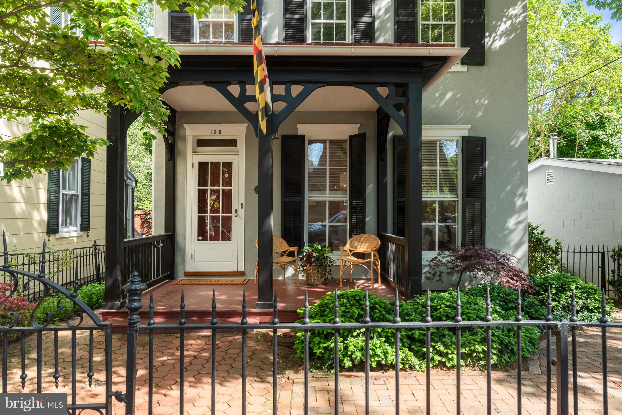HISTORIC DISTRICT - Residential