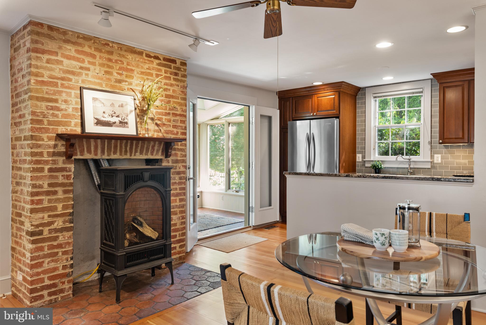 HISTORIC DISTRICT - Residential
