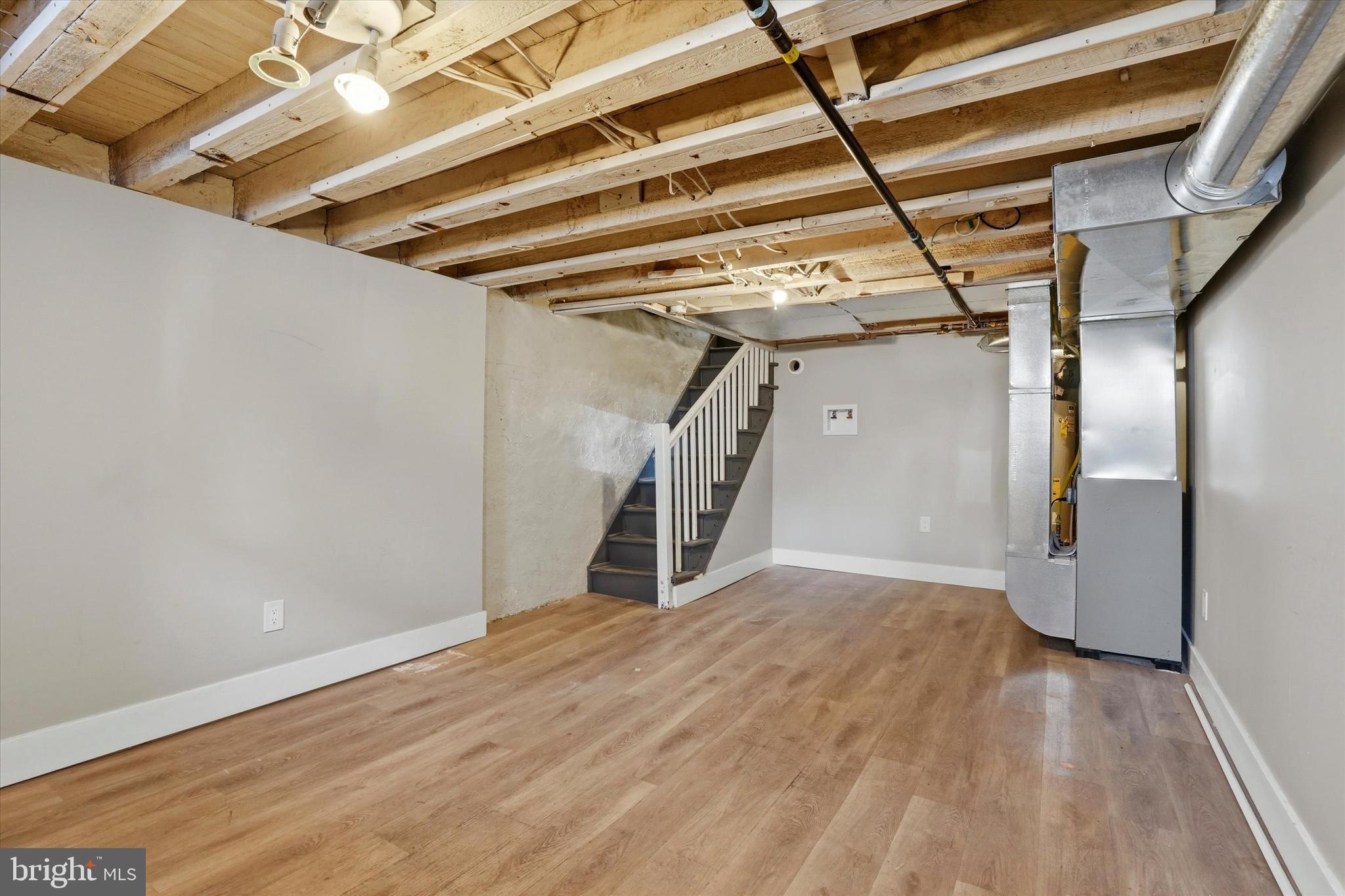 PORT RICHMOND - Residential