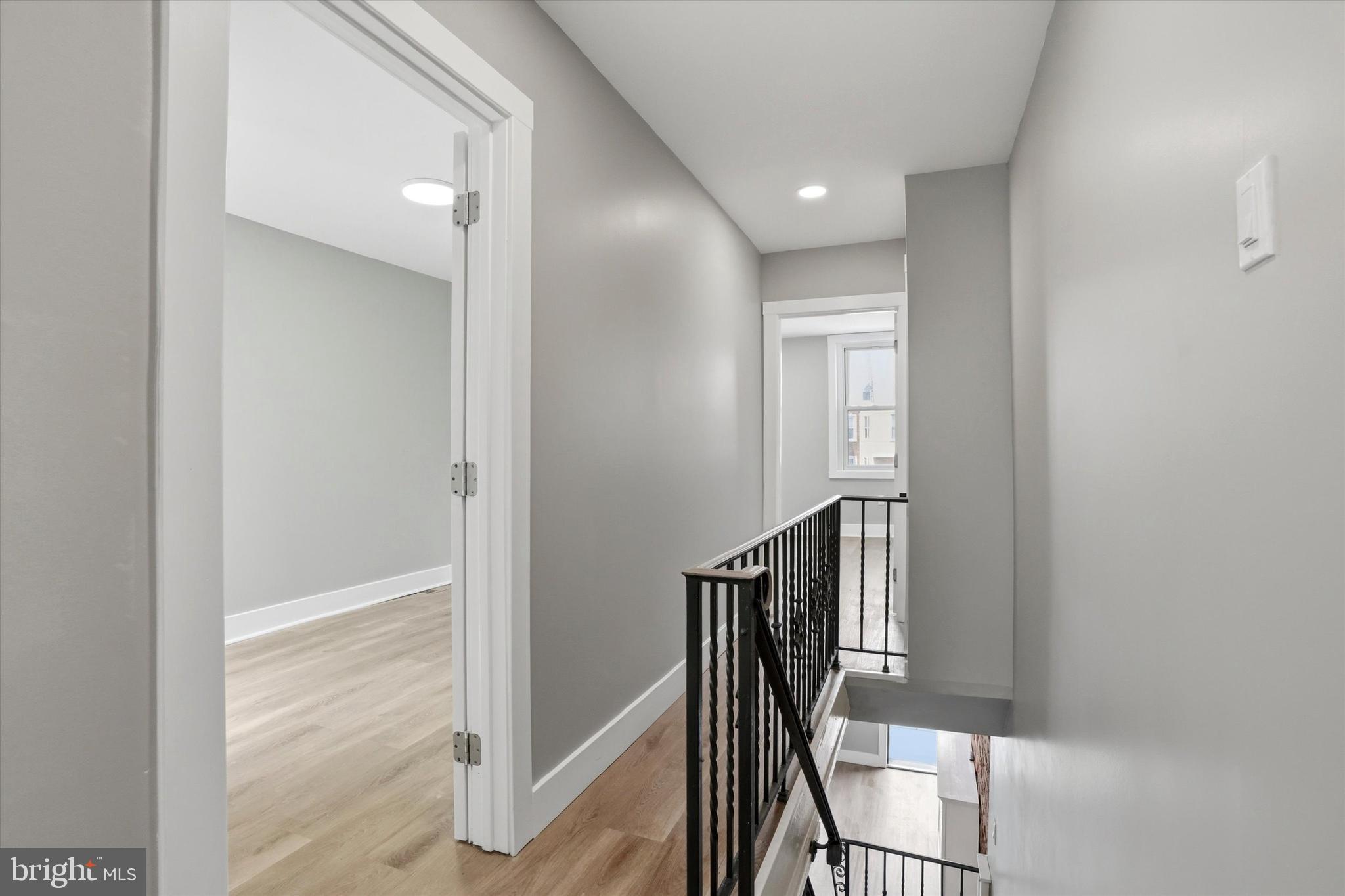 PORT RICHMOND - Residential