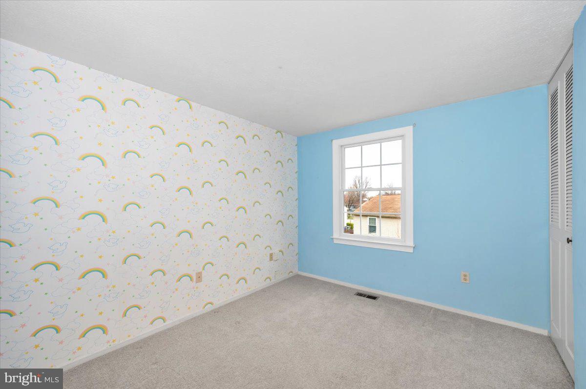 HILLCREST ORCHARDS - Residential