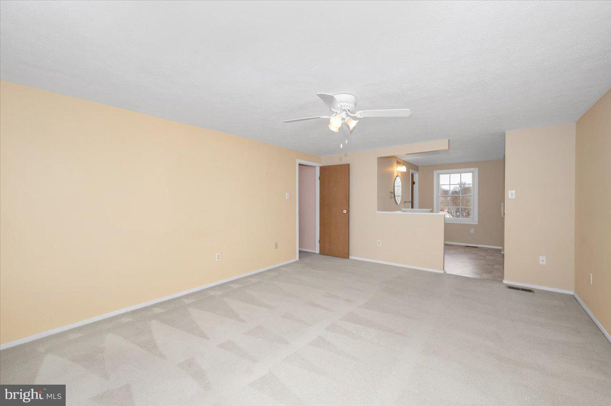 HILLCREST ORCHARDS - Residential