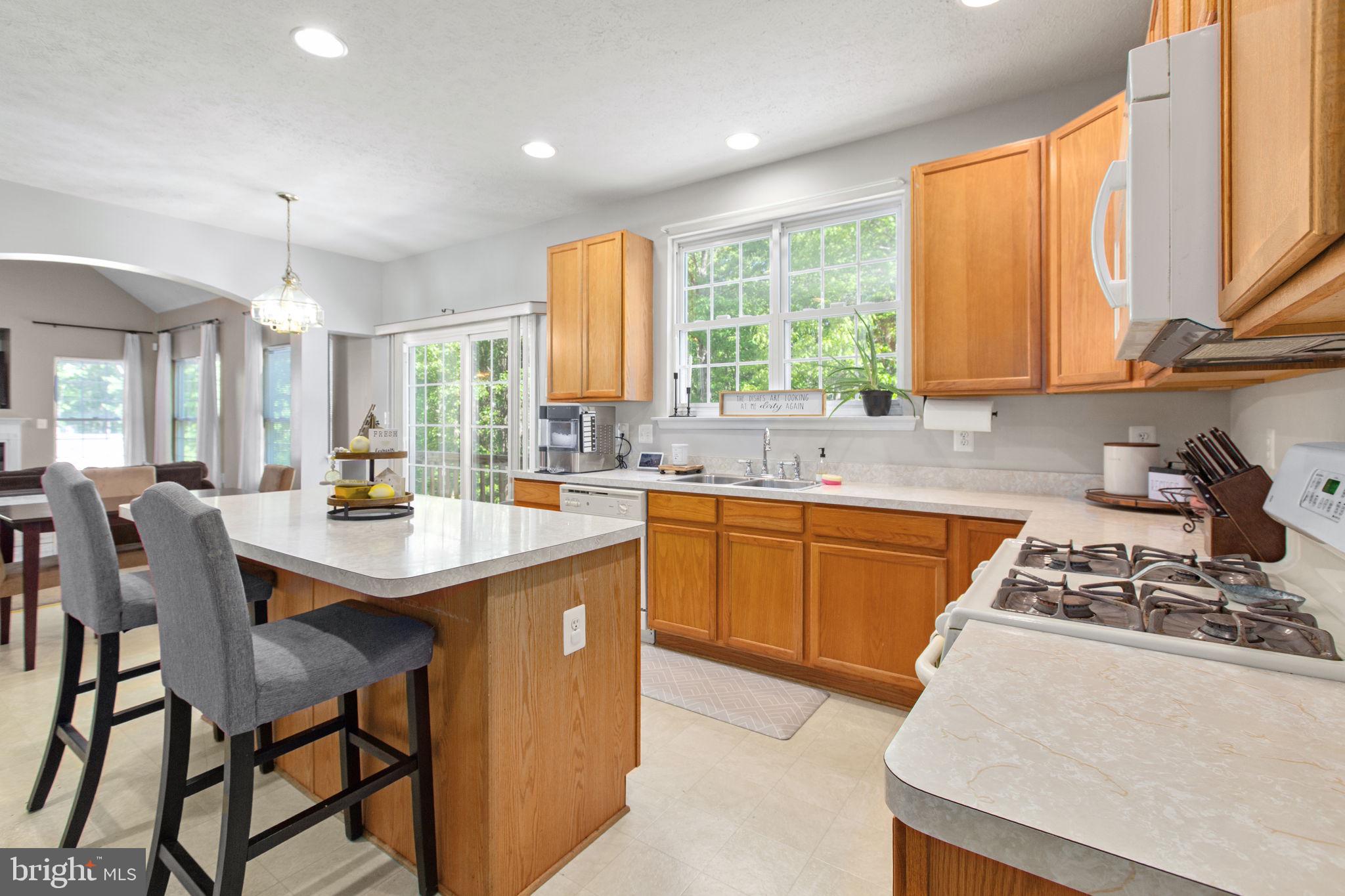 BELMONT AT CARMEL CHURCH - Residential
