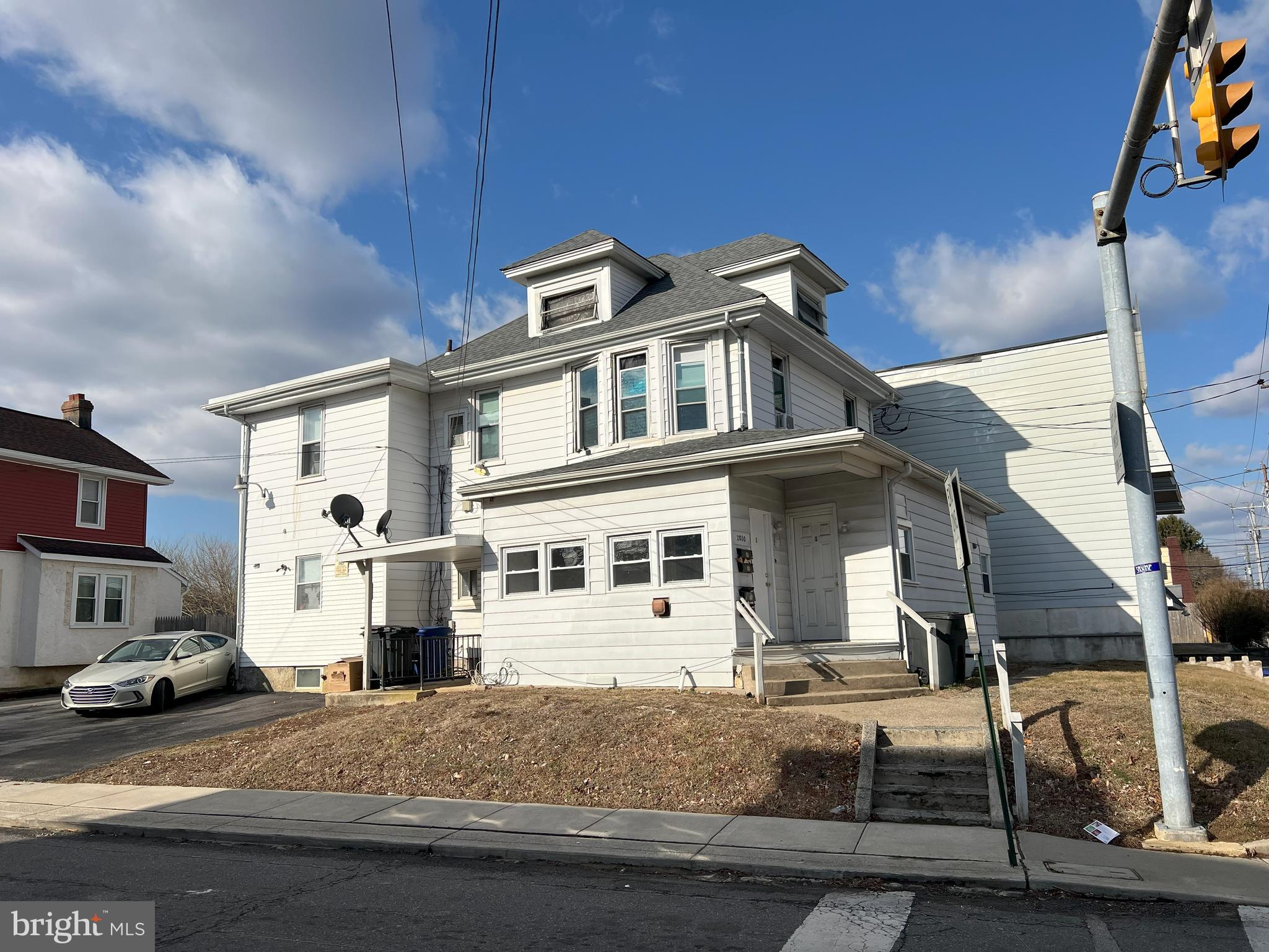 Welcome to this cash-flowing quadplex that features four 1 bedroom apartments! Landlord pays water and sewer. This unit can be packaged with 2708 and 2802 Edgmont for a total of 11 units plus a rental garage, or it can be purchased individually. Please contact us for information on the package price and financial spreadsheet. This property has been renovated by the current owner and is in great condition. Showings will be by open house only, Saturday 1-3 on March 1st.